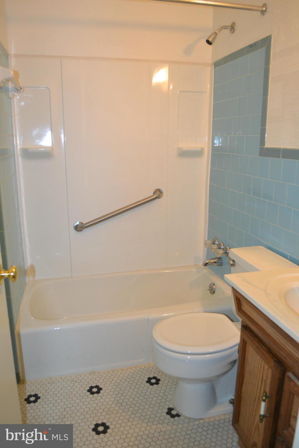 HAMPDEN HISTORIC DISTRICT - Residential