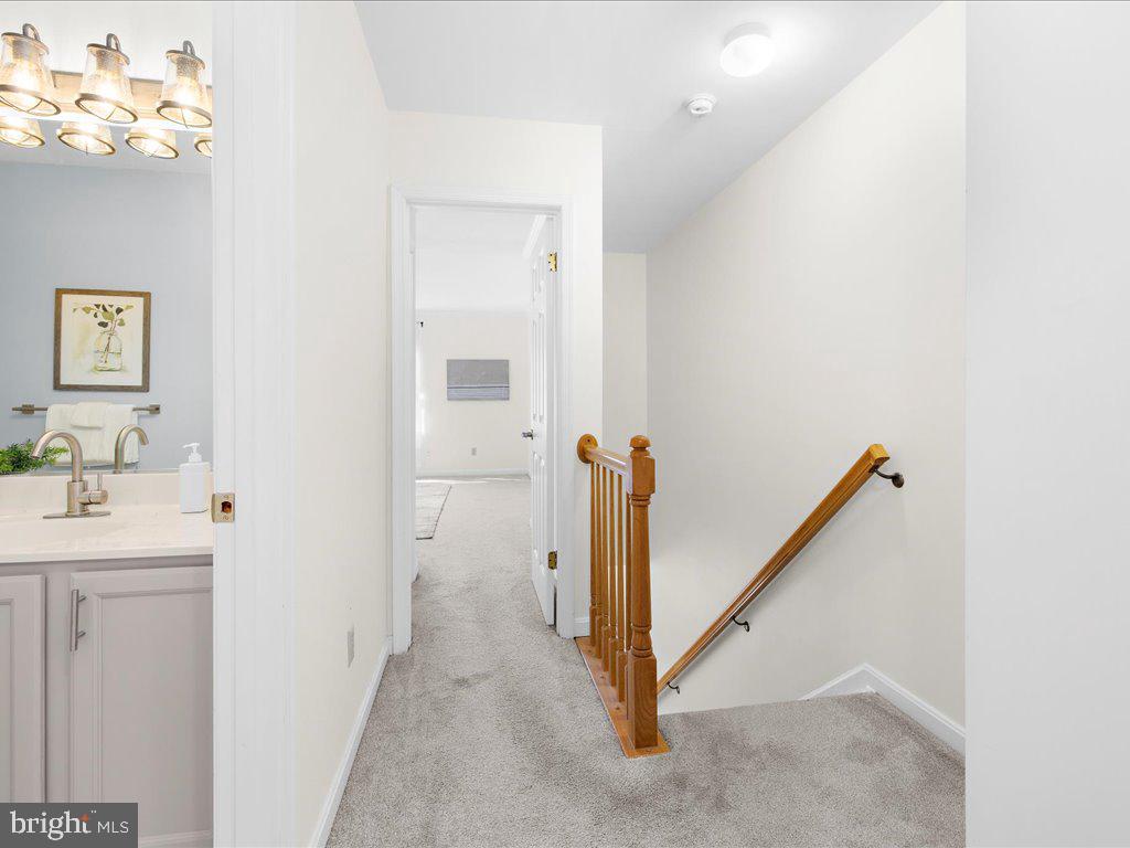 BRIDGE POINTE - Residential