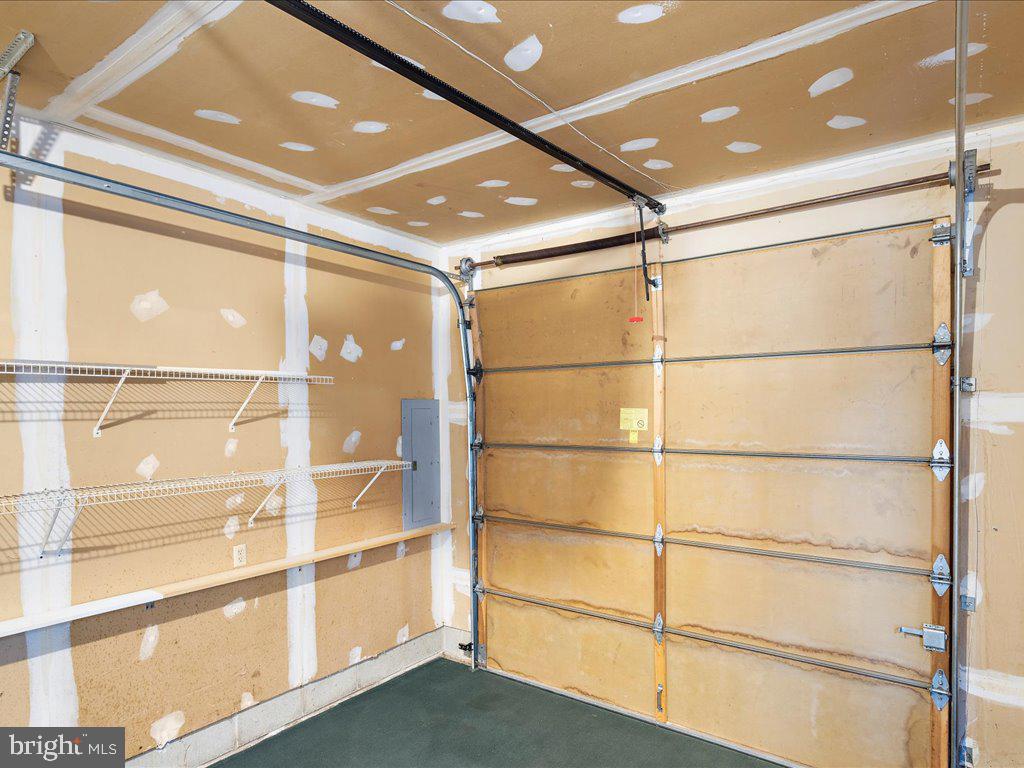 BRIDGE POINTE - Residential