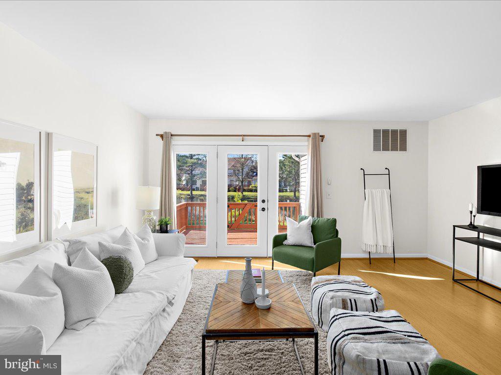 BRIDGE POINTE - Residential