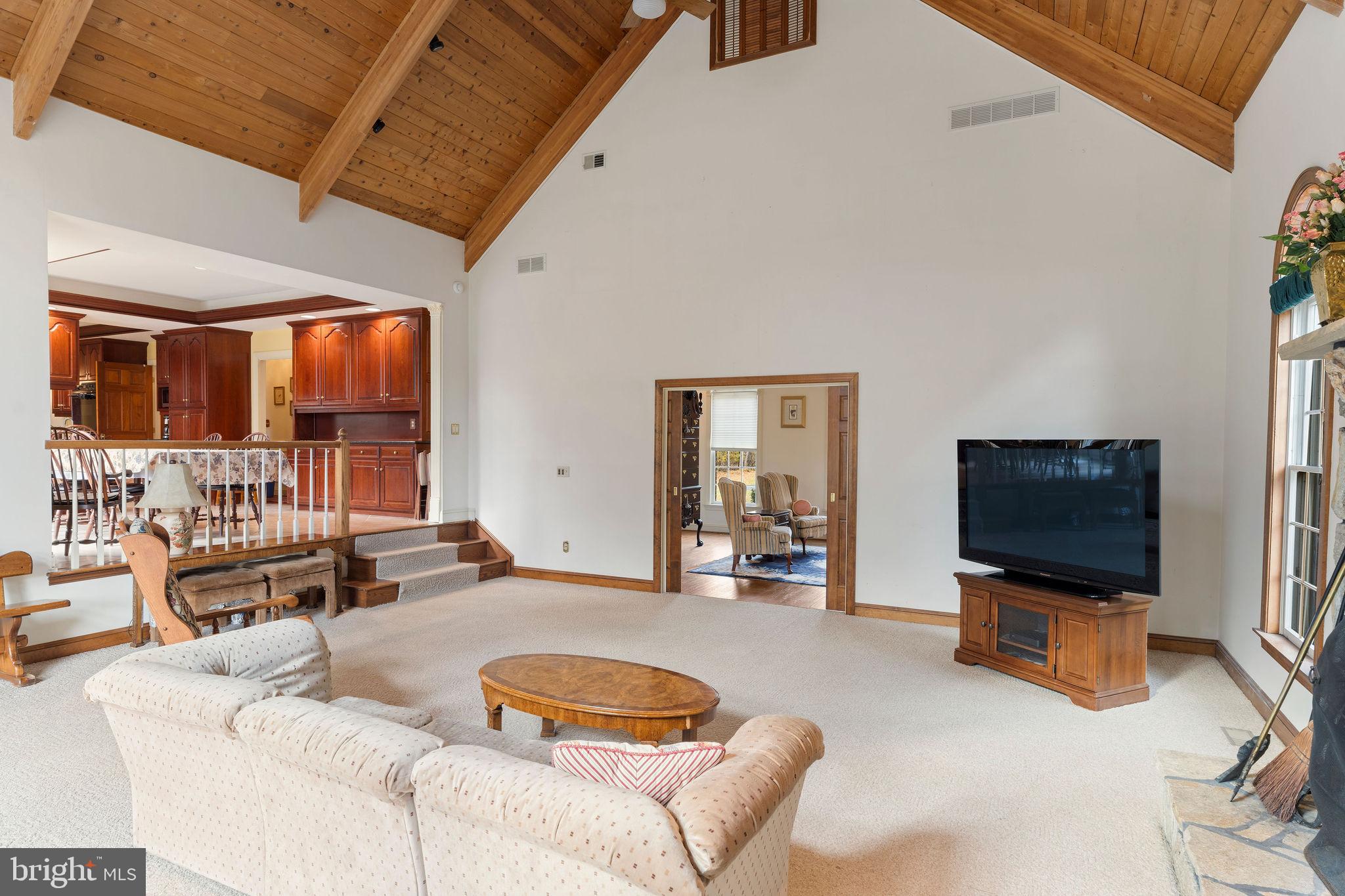 BROOKFIELD - Residential