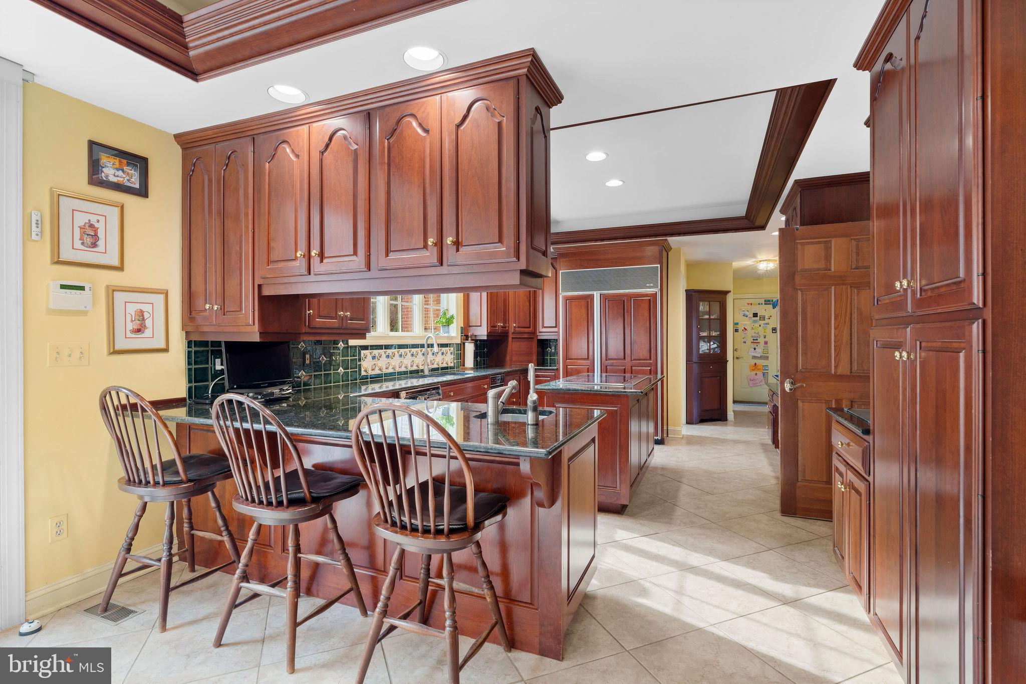 BROOKFIELD - Residential