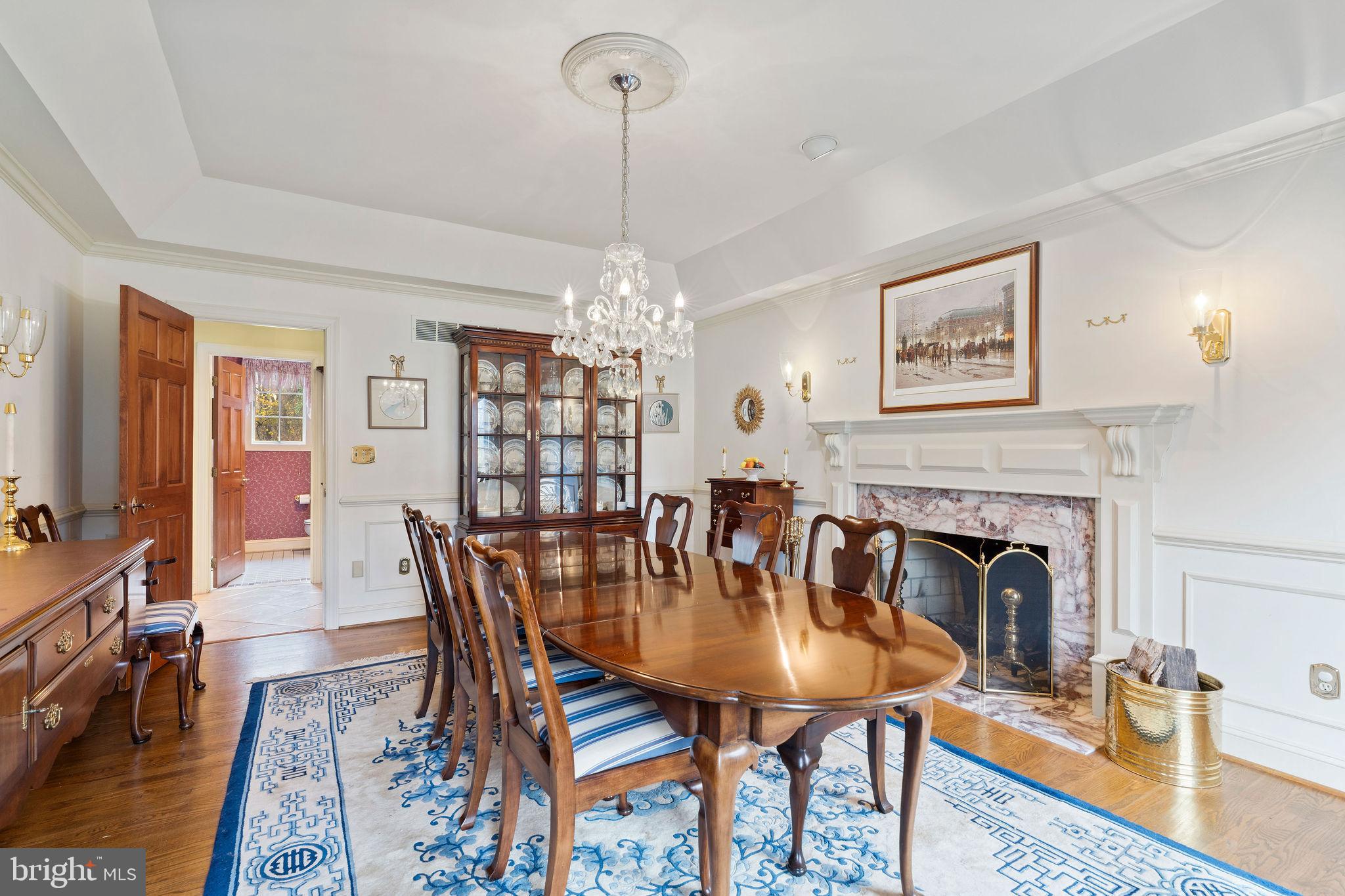 BROOKFIELD - Residential