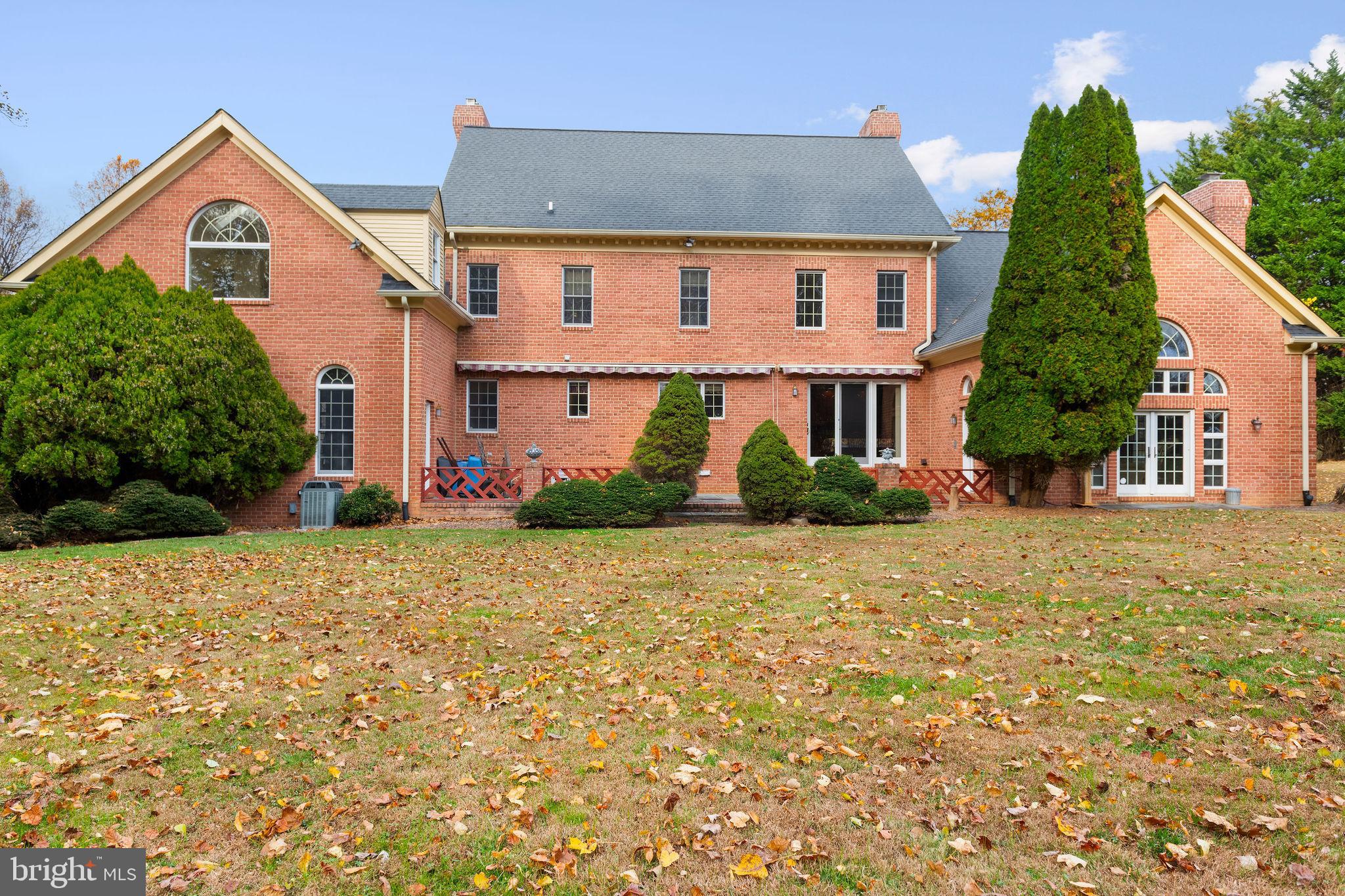 BROOKFIELD - Residential