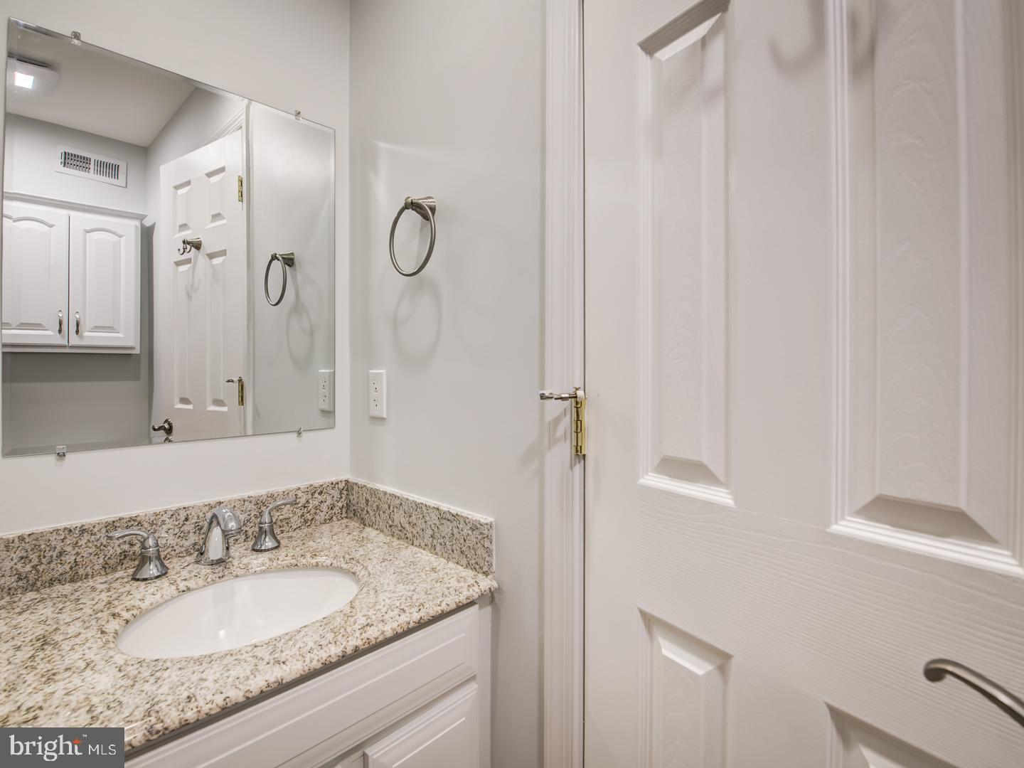 RESTON - Residential Lease