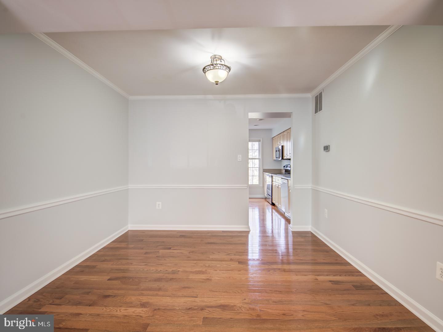 RESTON - Residential Lease