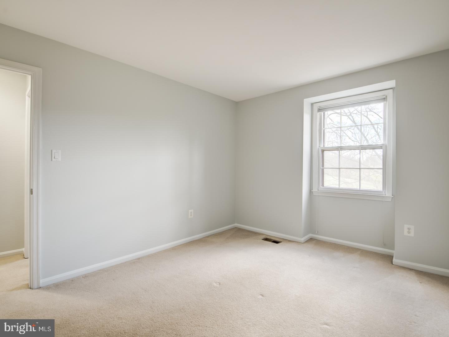 RESTON - Residential Lease