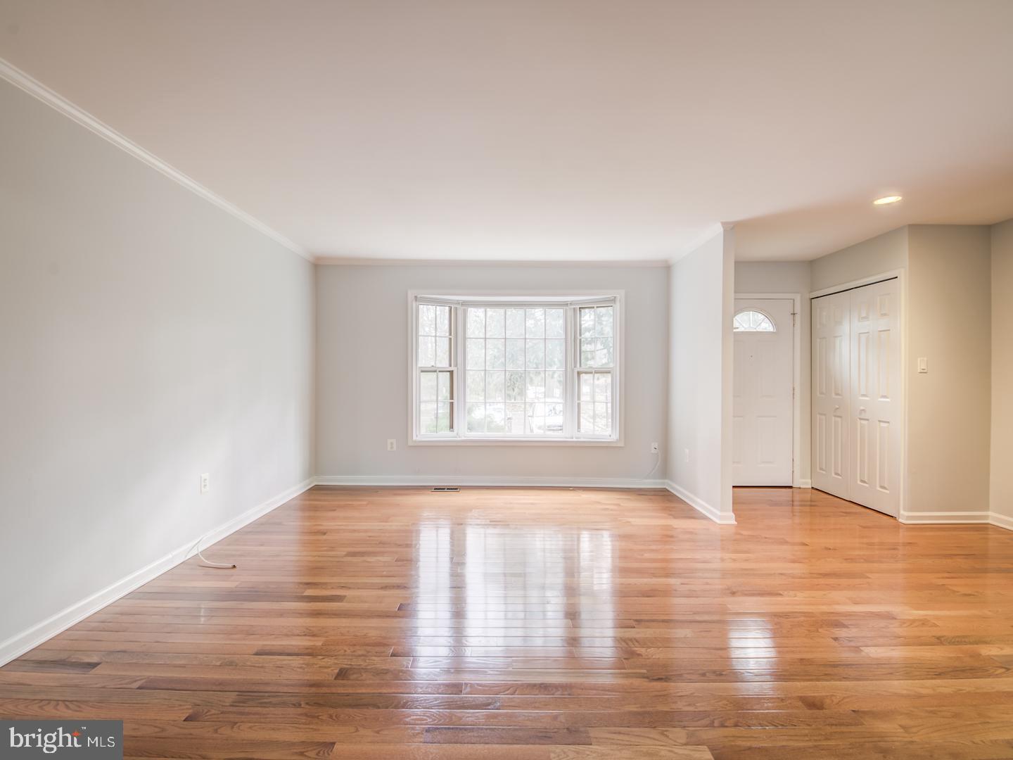 RESTON - Residential Lease