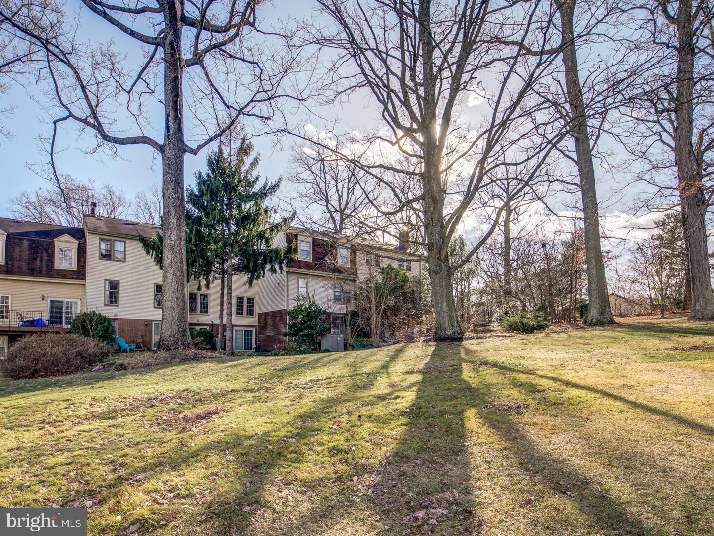 RESTON - Residential Lease