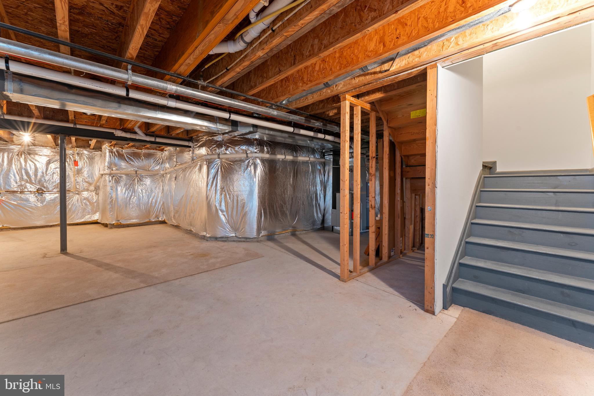 VILLAGE OF FOX MEADOW - Residential