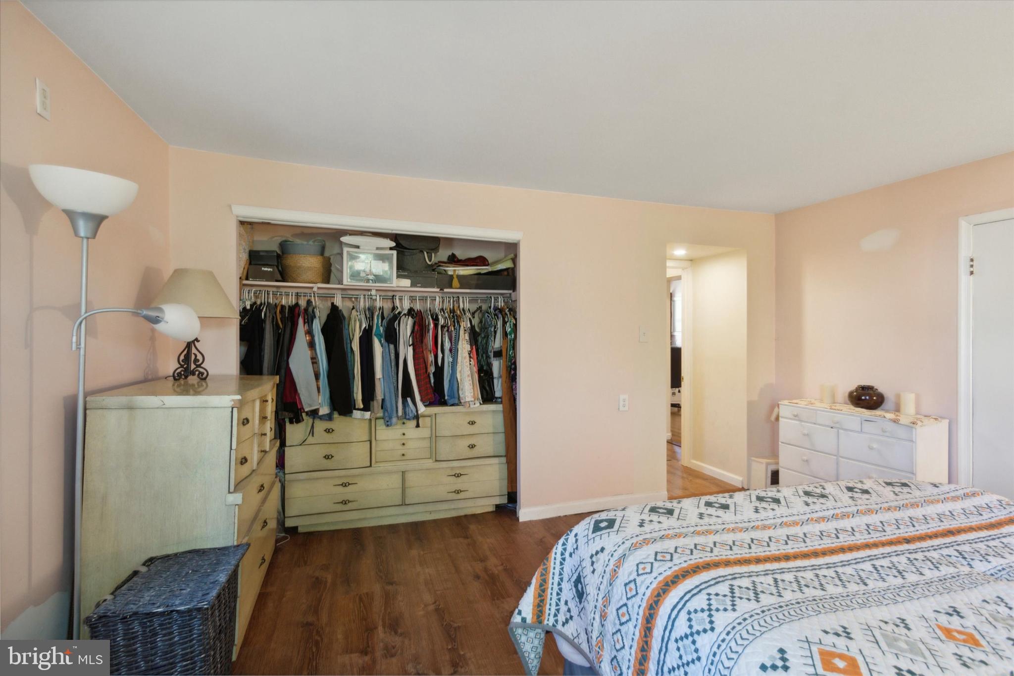 RIDLEY FARMS - Residential