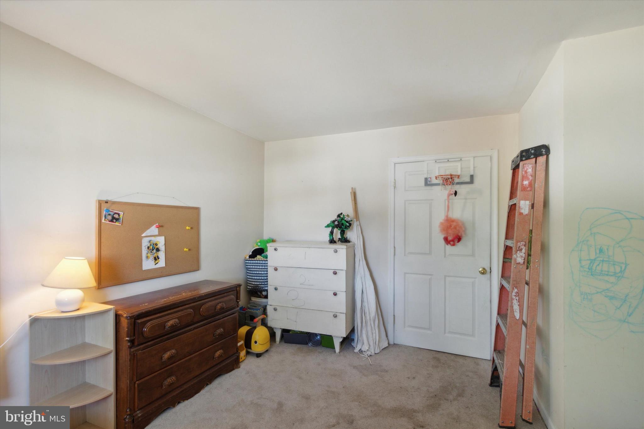 RIDLEY FARMS - Residential