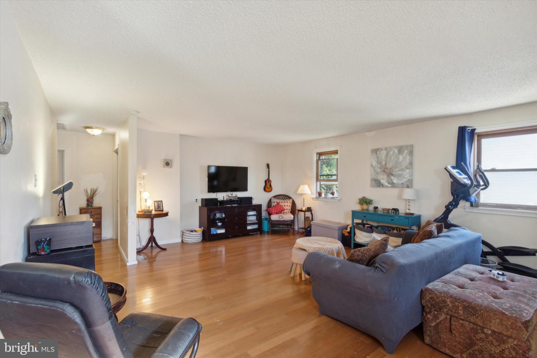 RIDLEY FARMS - Residential