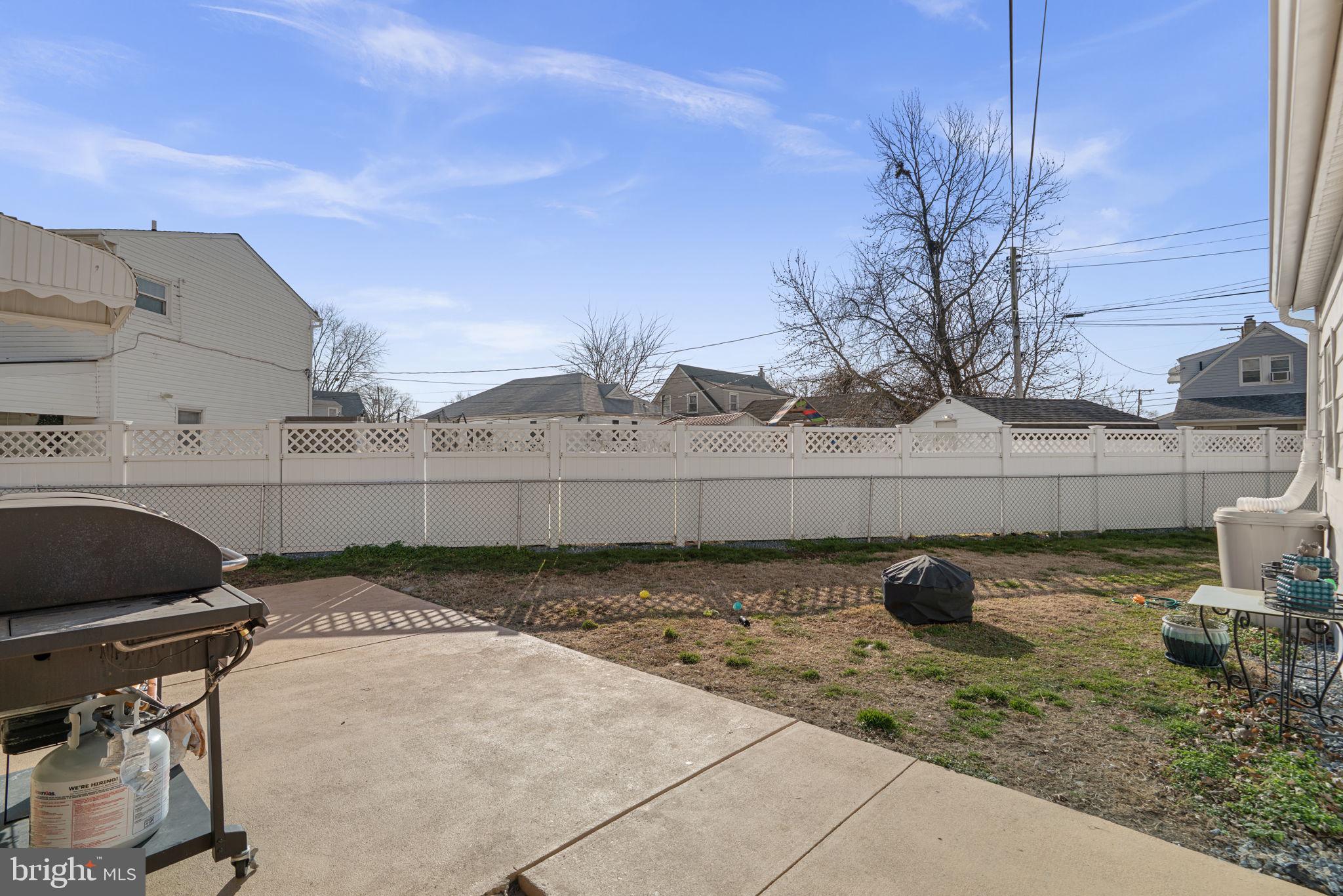 EDGEMERE/SPARROWS POINT - Residential