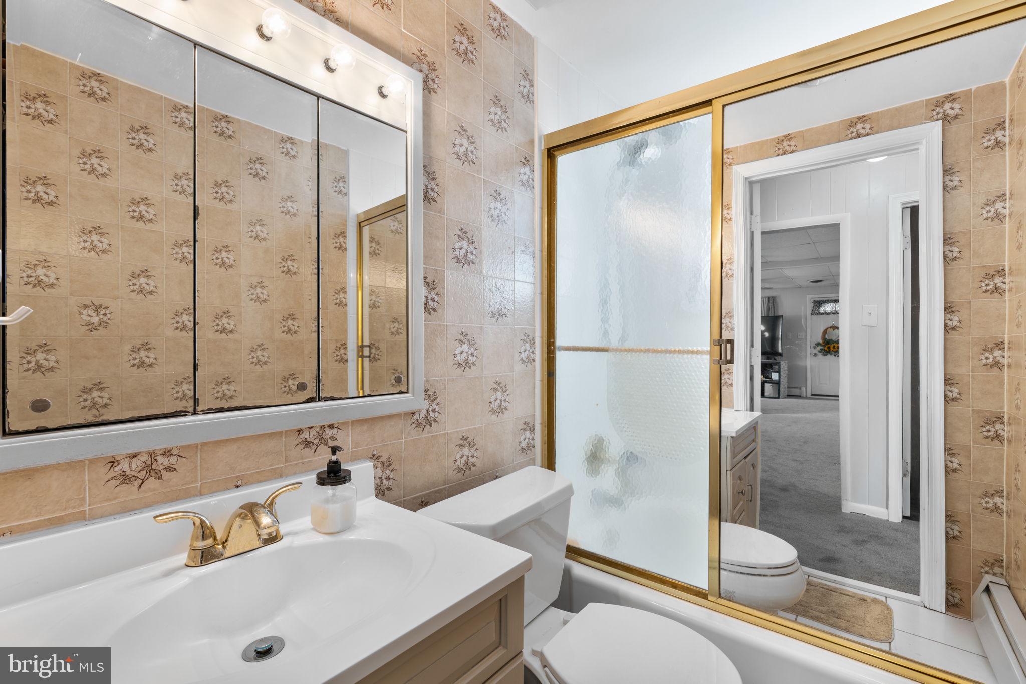 EDGEMERE/SPARROWS POINT - Residential