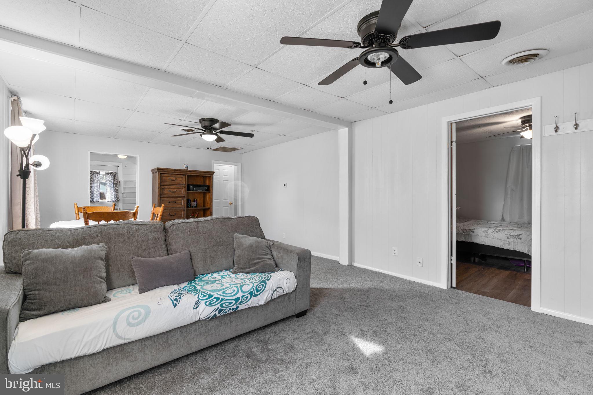 EDGEMERE/SPARROWS POINT - Residential