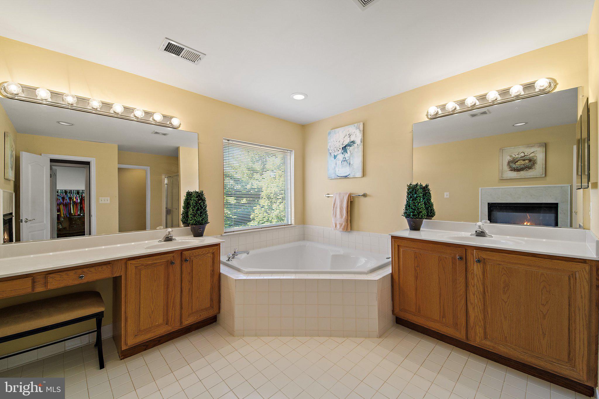 PIEDMONT - Residential