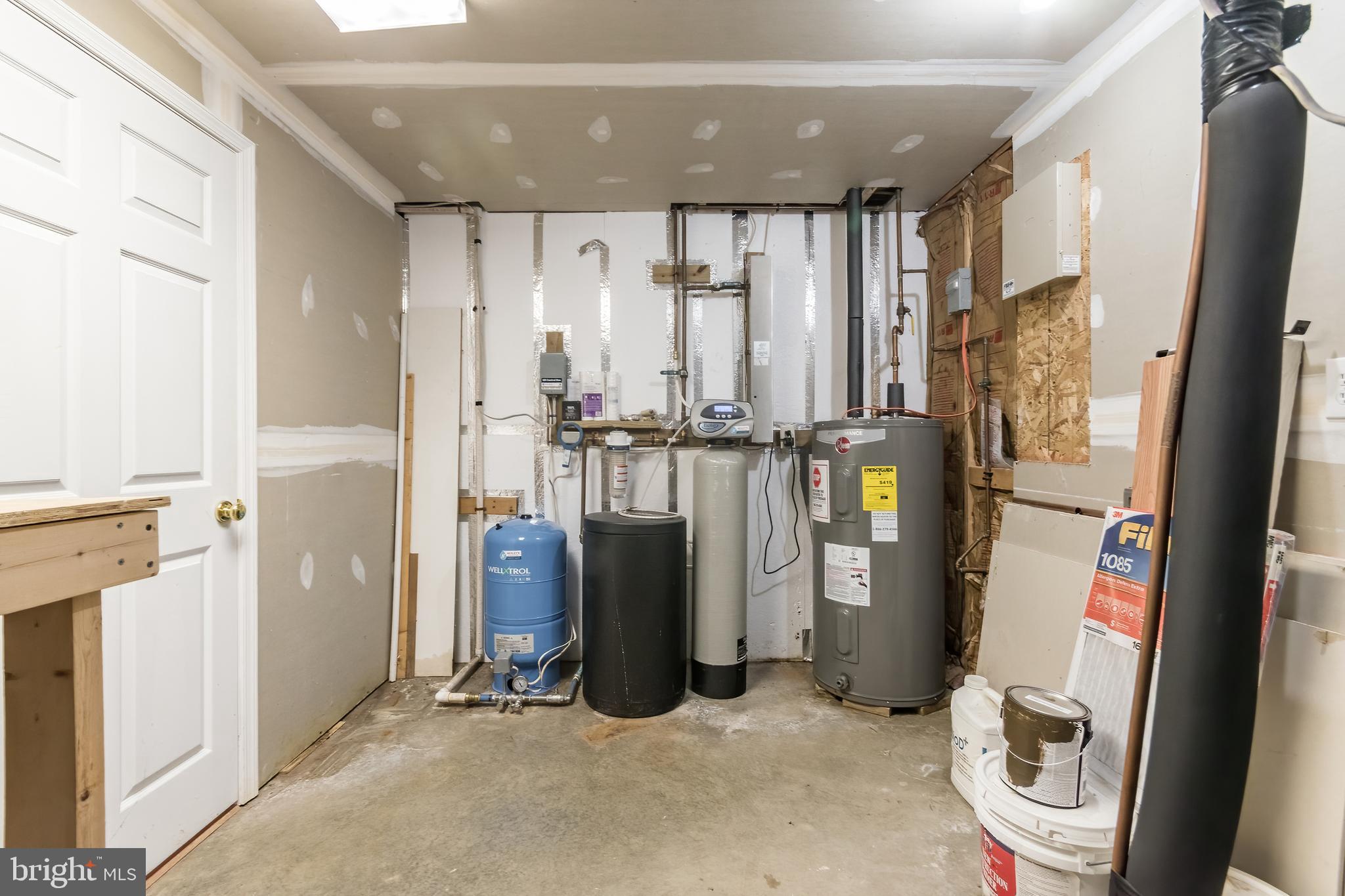 NONE AVAILABLE - Residential Lease