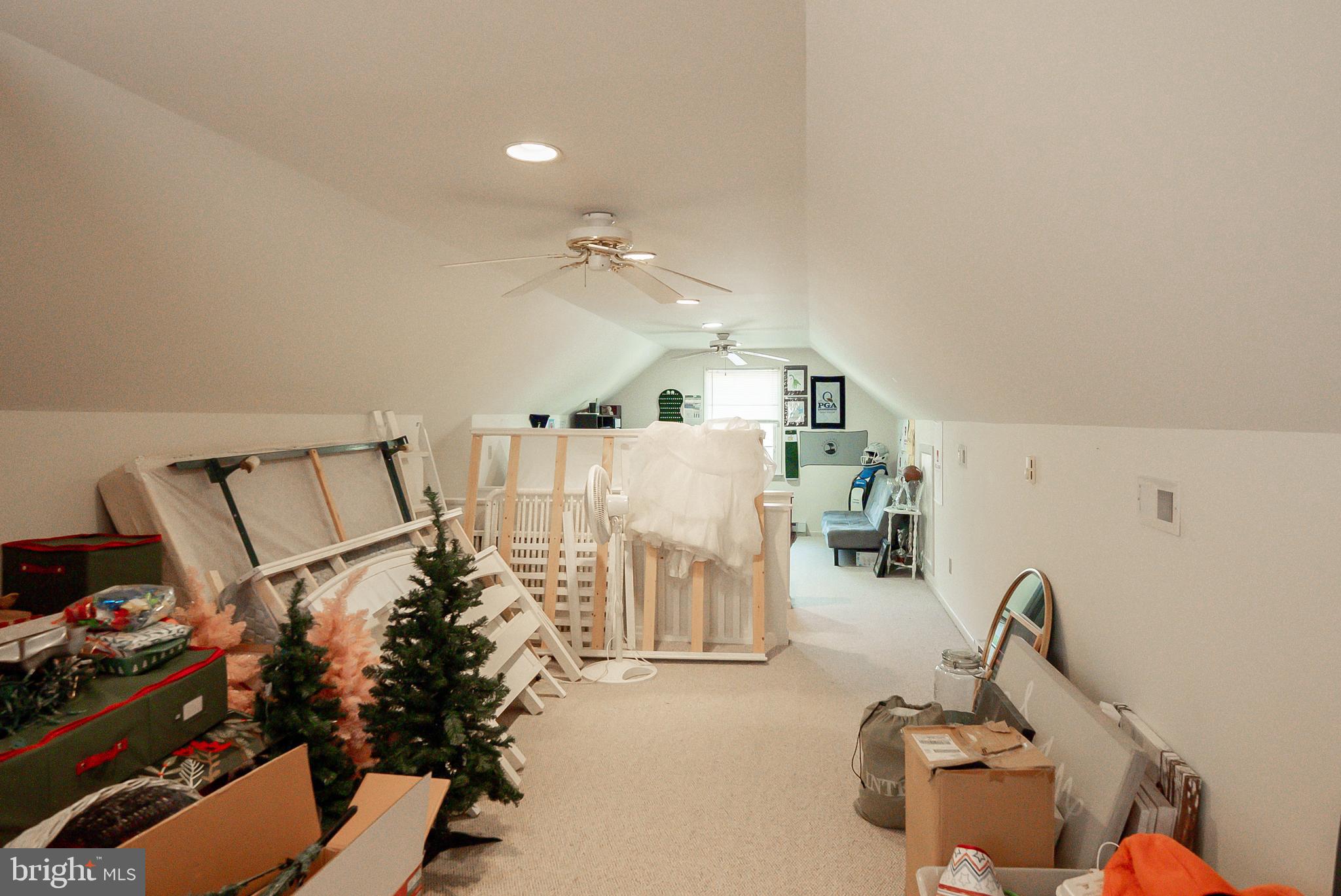 COULBOURNE WOODS - Residential