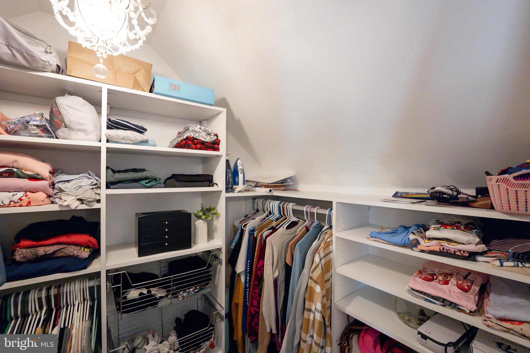 COULBOURNE WOODS - Residential