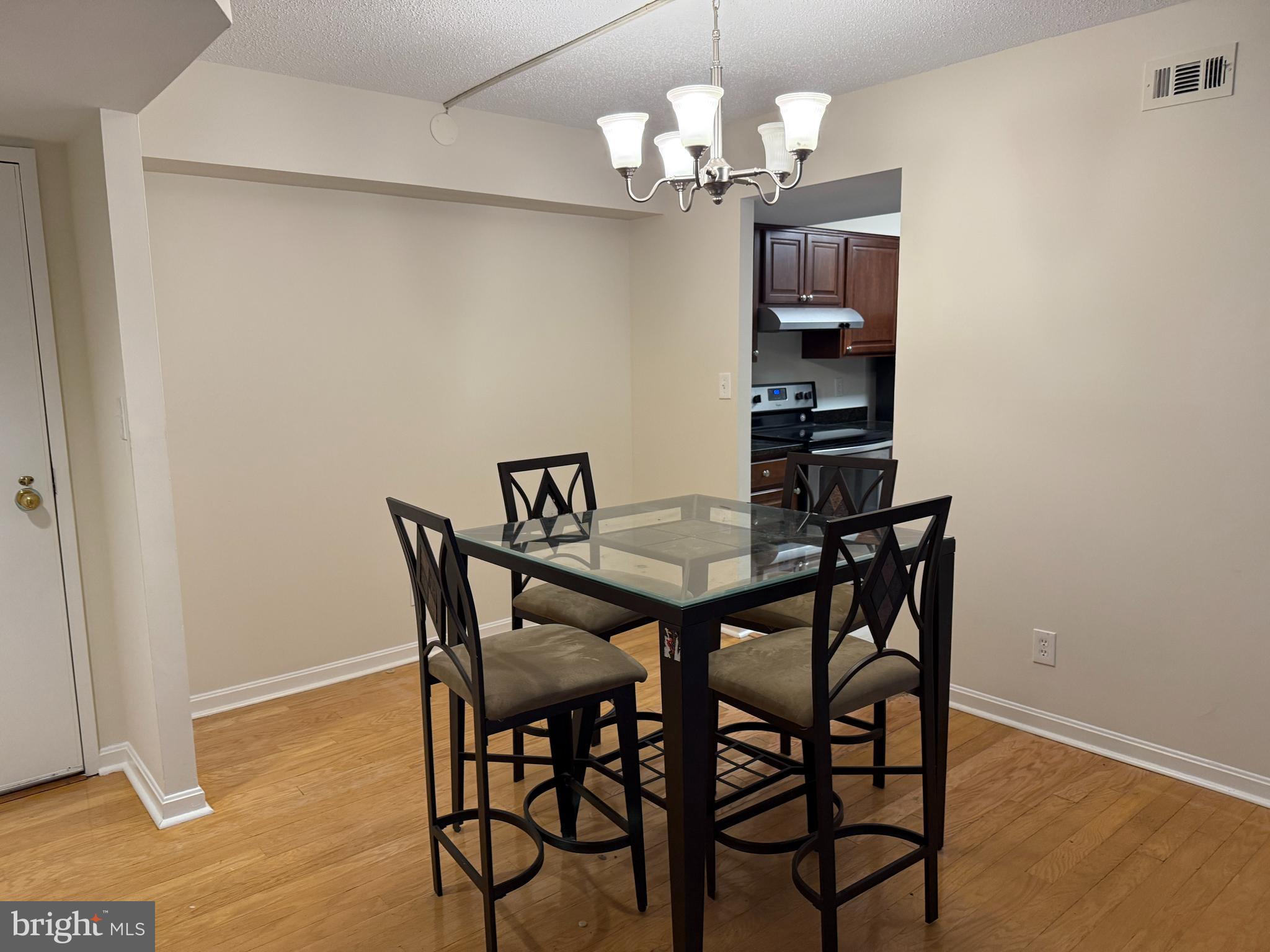 THE PLAZA - Residential Lease