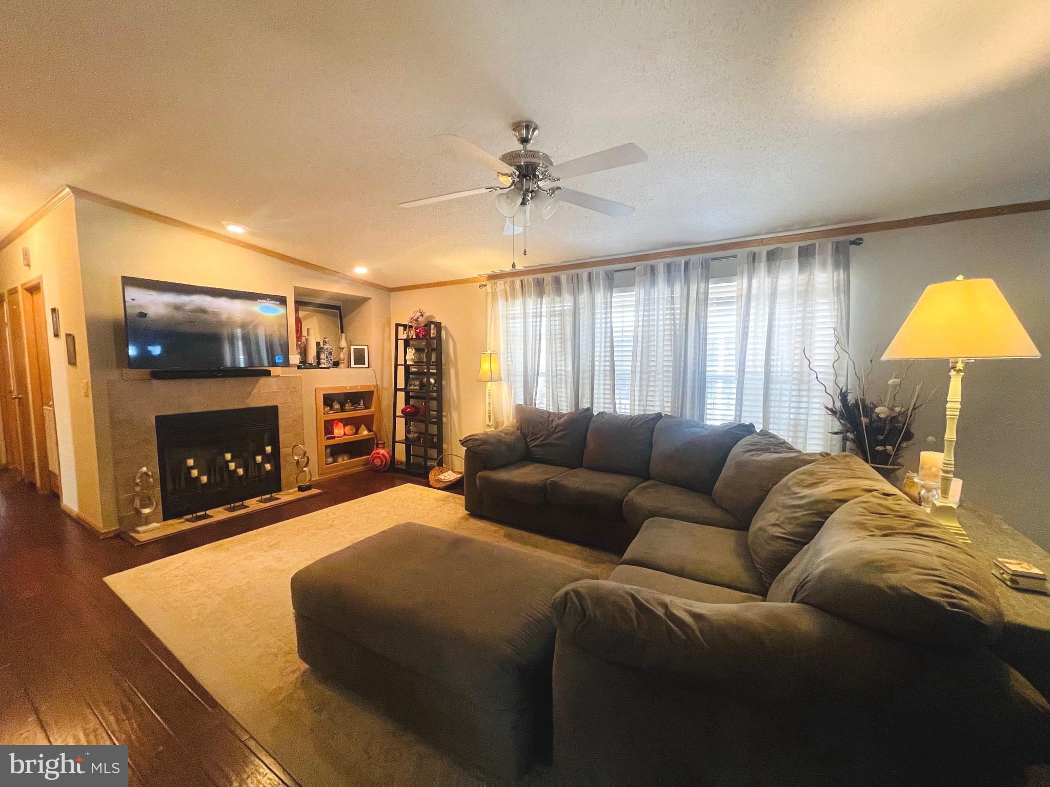 SUN RETREATS REHOBOTH BAY - Residential