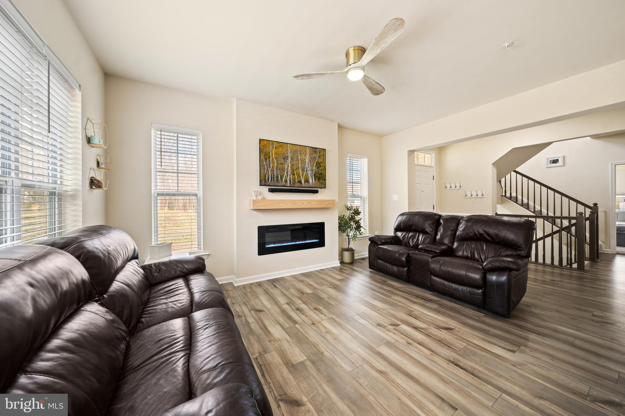 CLARK'S REST - Residential