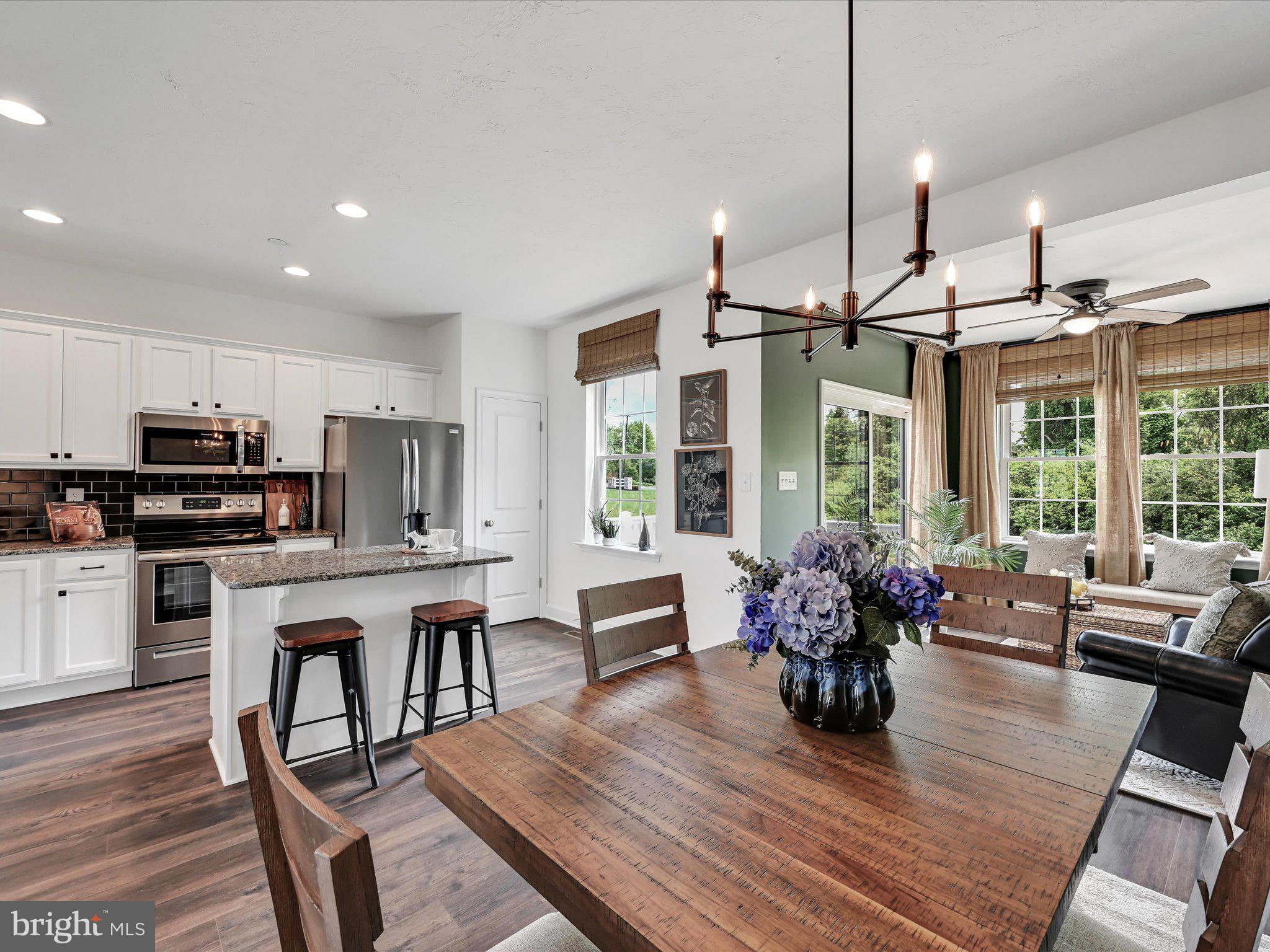 HOMESTEAD ACRES - Residential