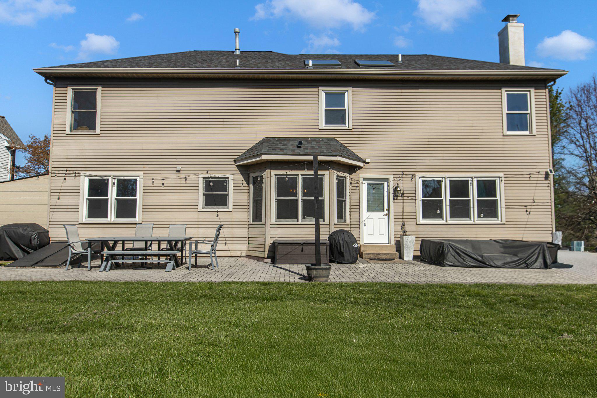 COLLEGEVILLE CROSS - Residential