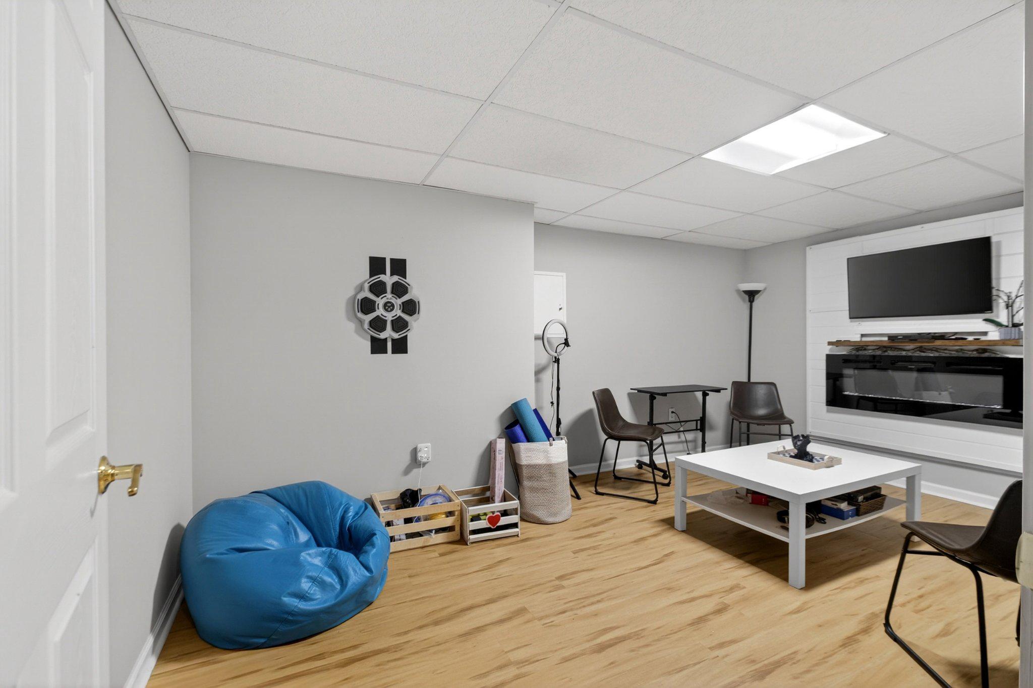 COLLEGEVILLE CROSS - Residential