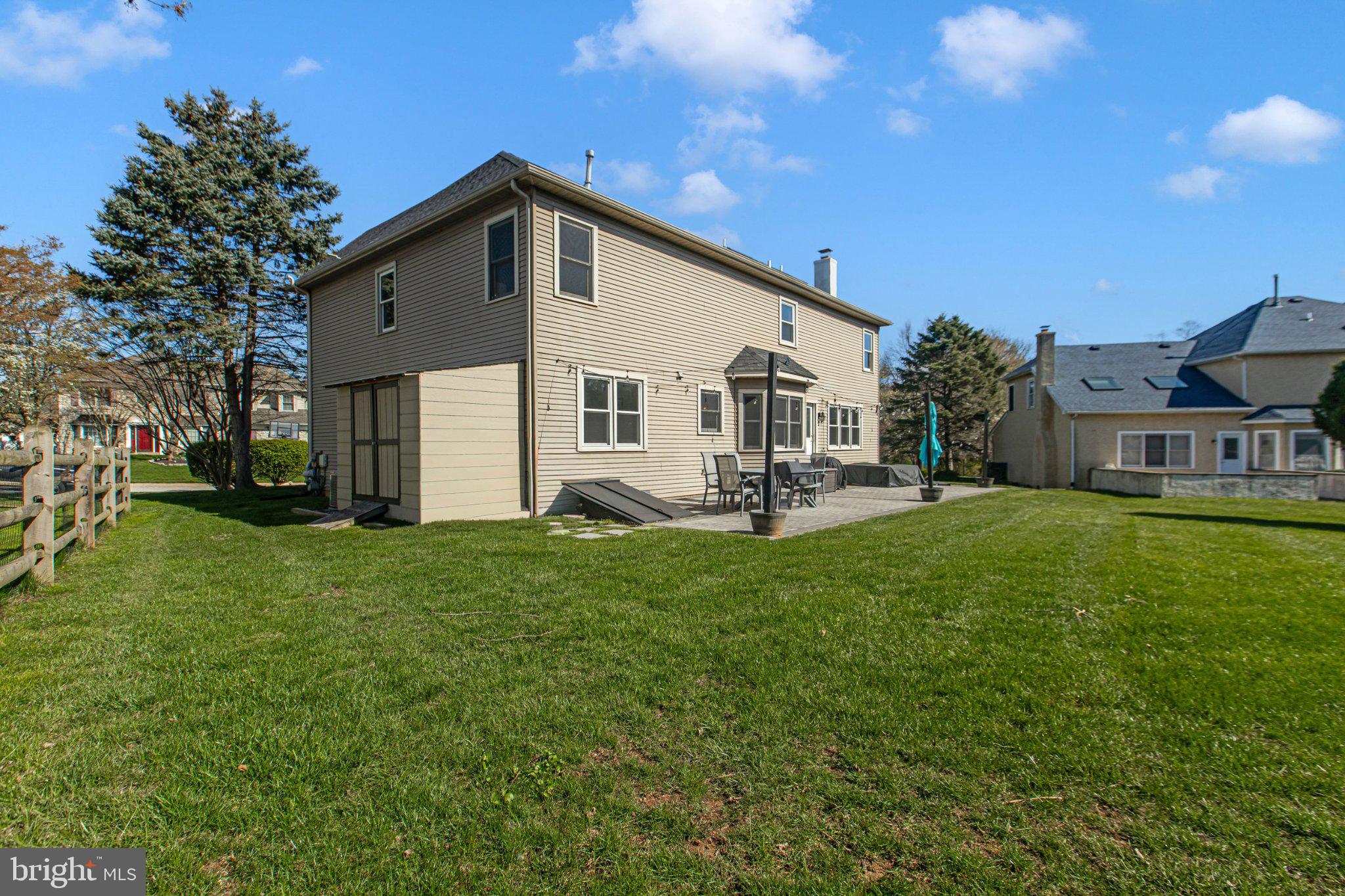 COLLEGEVILLE CROSS - Residential
