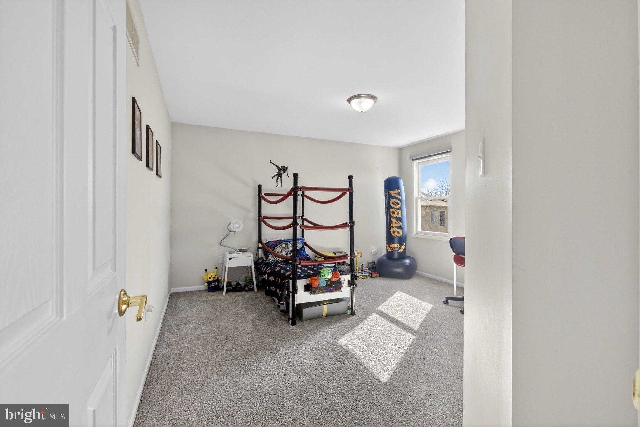 COLLEGEVILLE CROSS - Residential