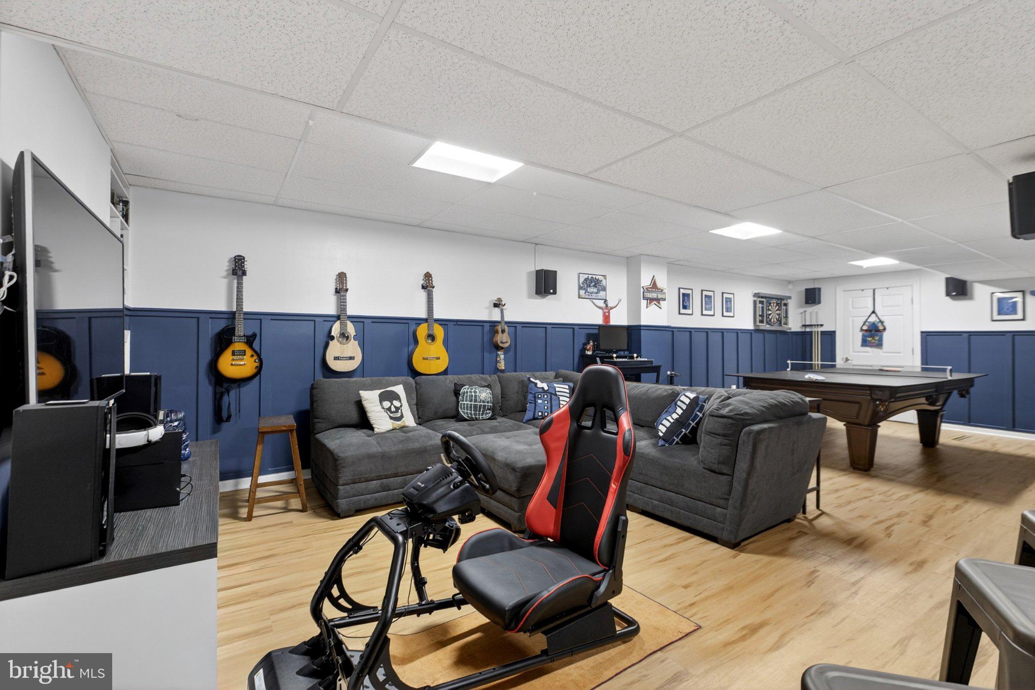 COLLEGEVILLE CROSS - Residential