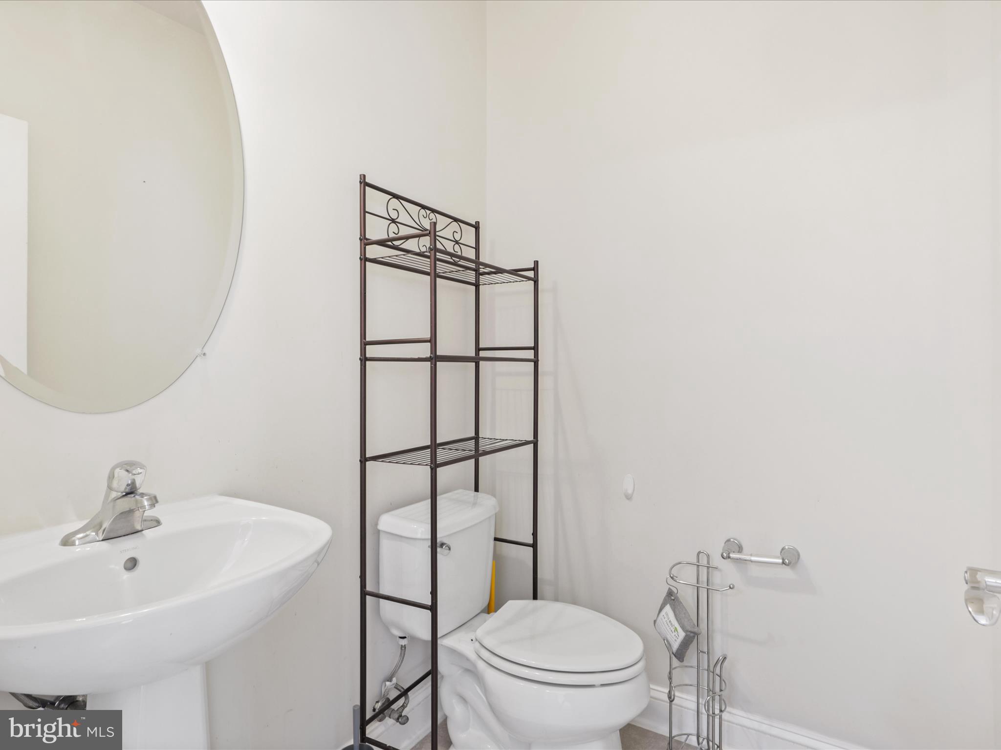 RESERVE AT SOUTH RIDING - Residential Lease