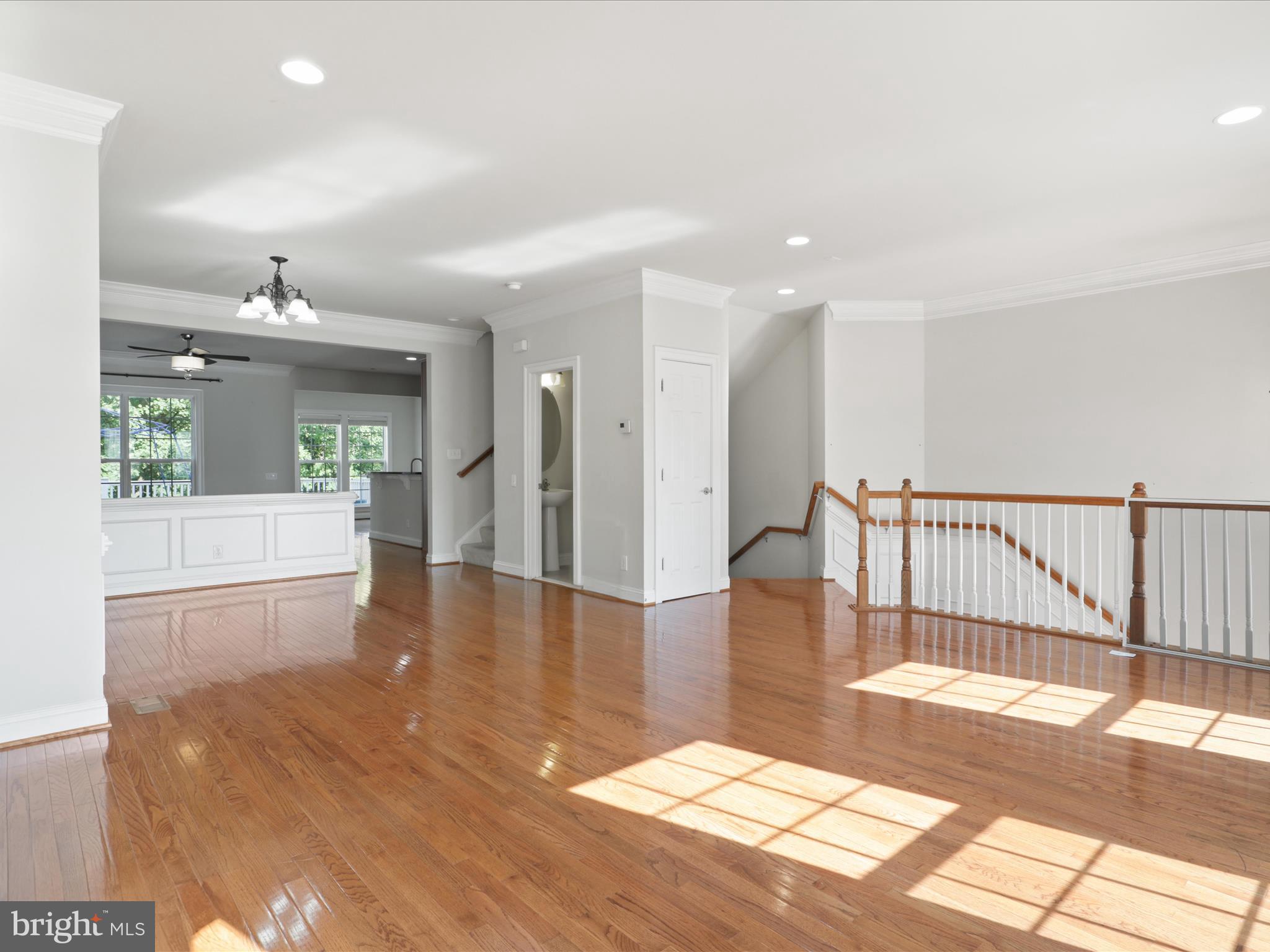 RESERVE AT SOUTH RIDING - Residential Lease