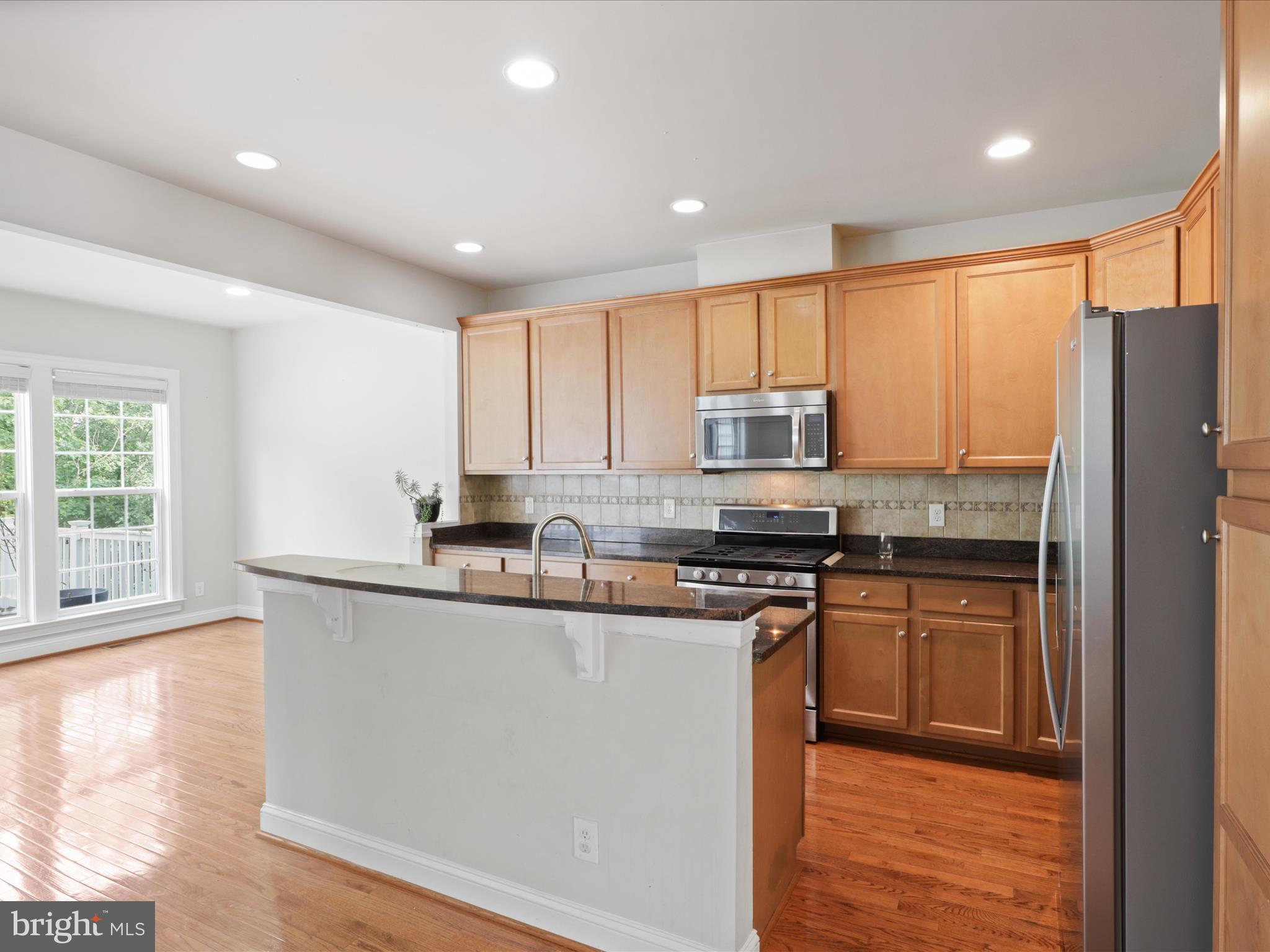 RESERVE AT SOUTH RIDING - Residential Lease