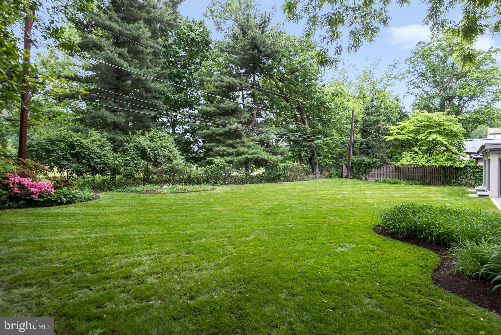 CHEVY CHASE VILLAGE - Residential