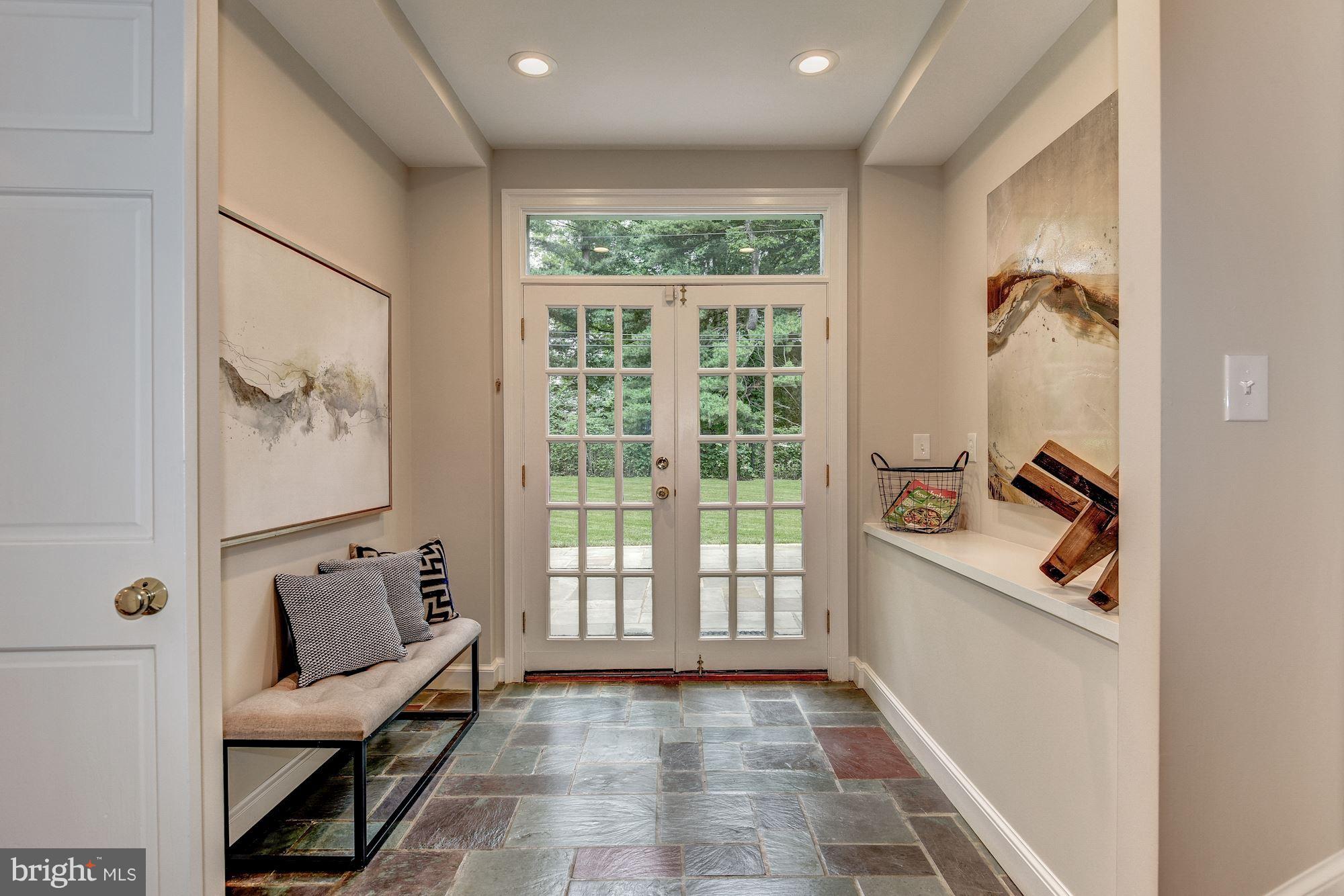 CHEVY CHASE VILLAGE - Residential