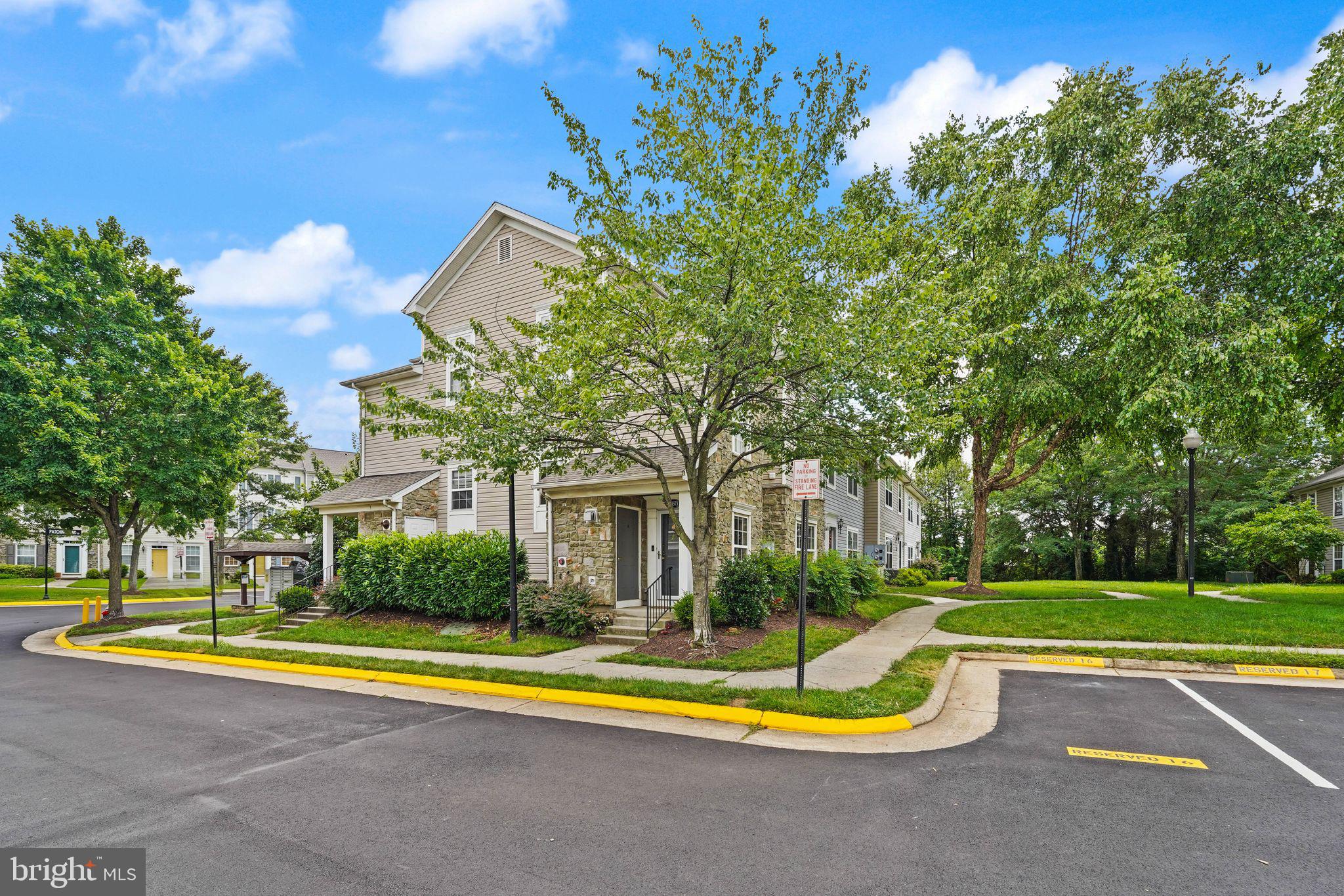 PARKSIDE AT ASHBURN - Residential