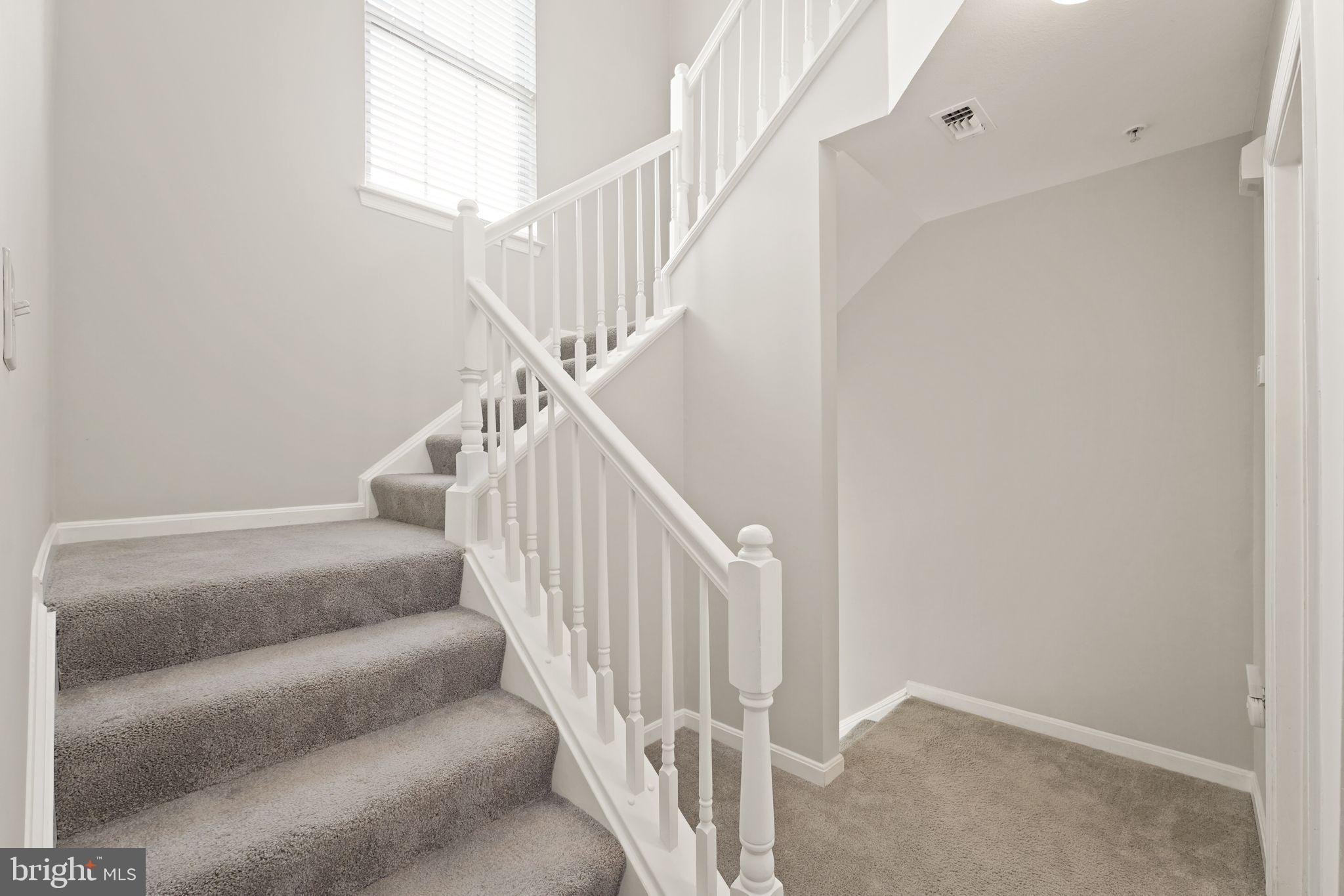 PARKSIDE AT ASHBURN - Residential