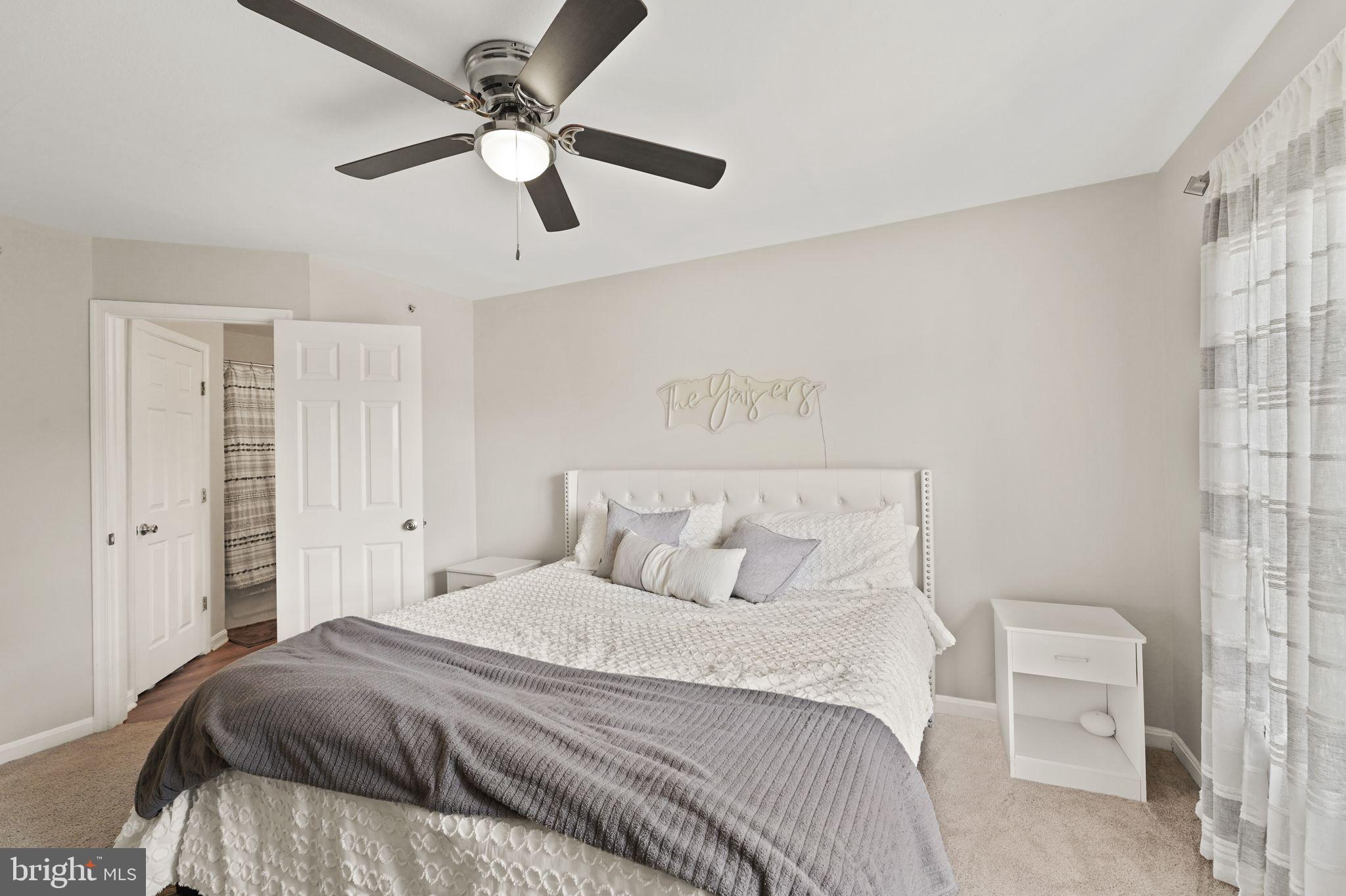 PARKSIDE AT ASHBURN - Residential