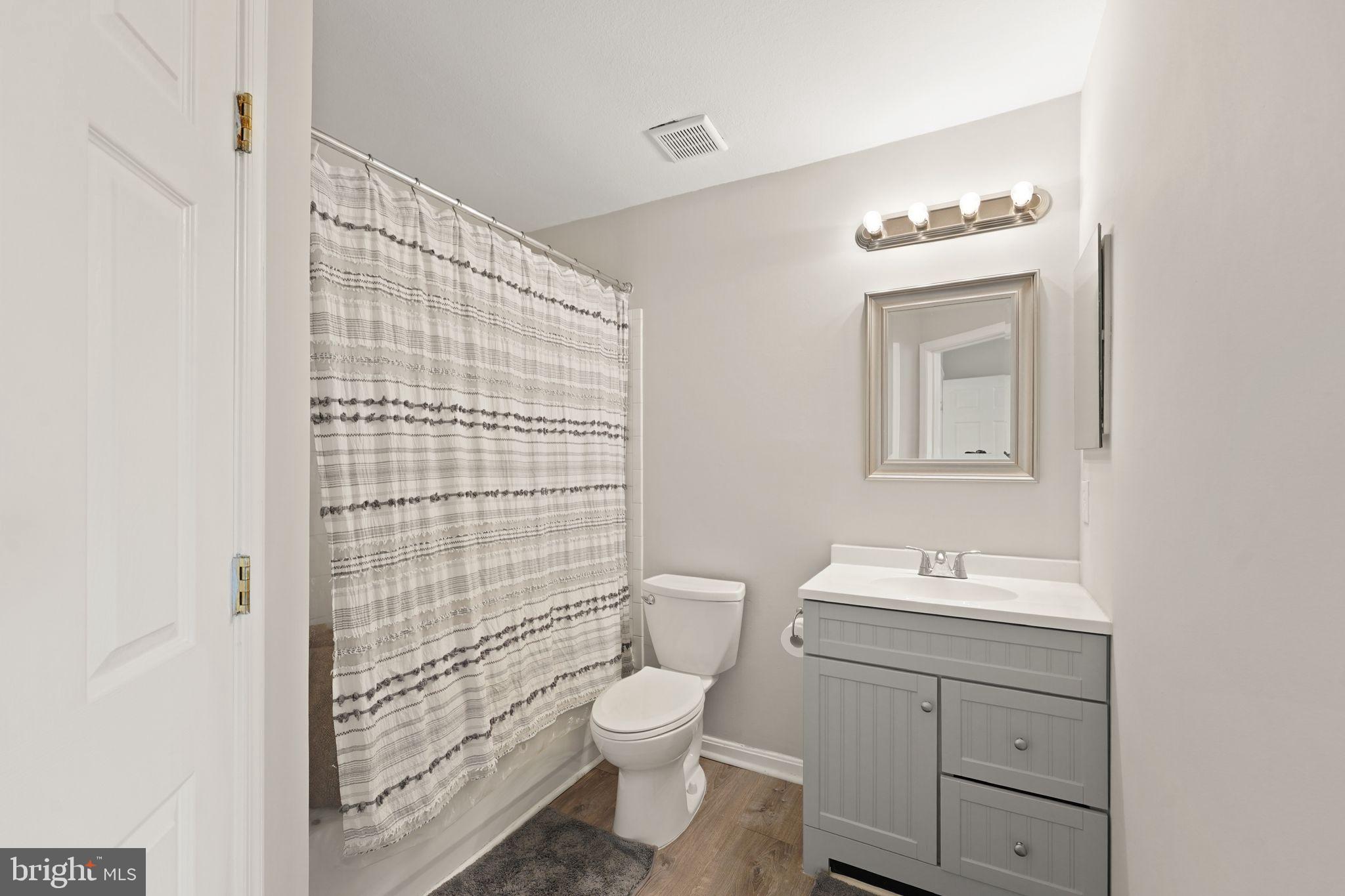 PARKSIDE AT ASHBURN - Residential