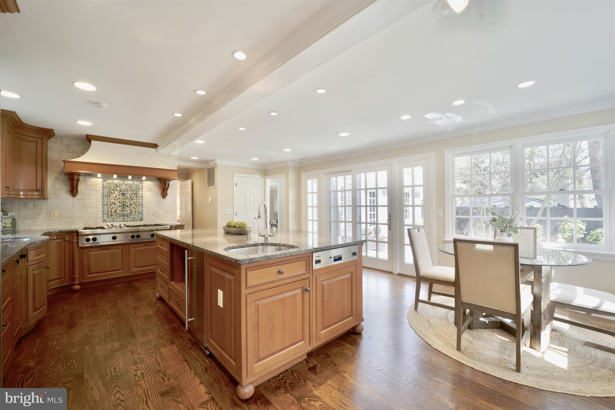 SUMNER - Residential