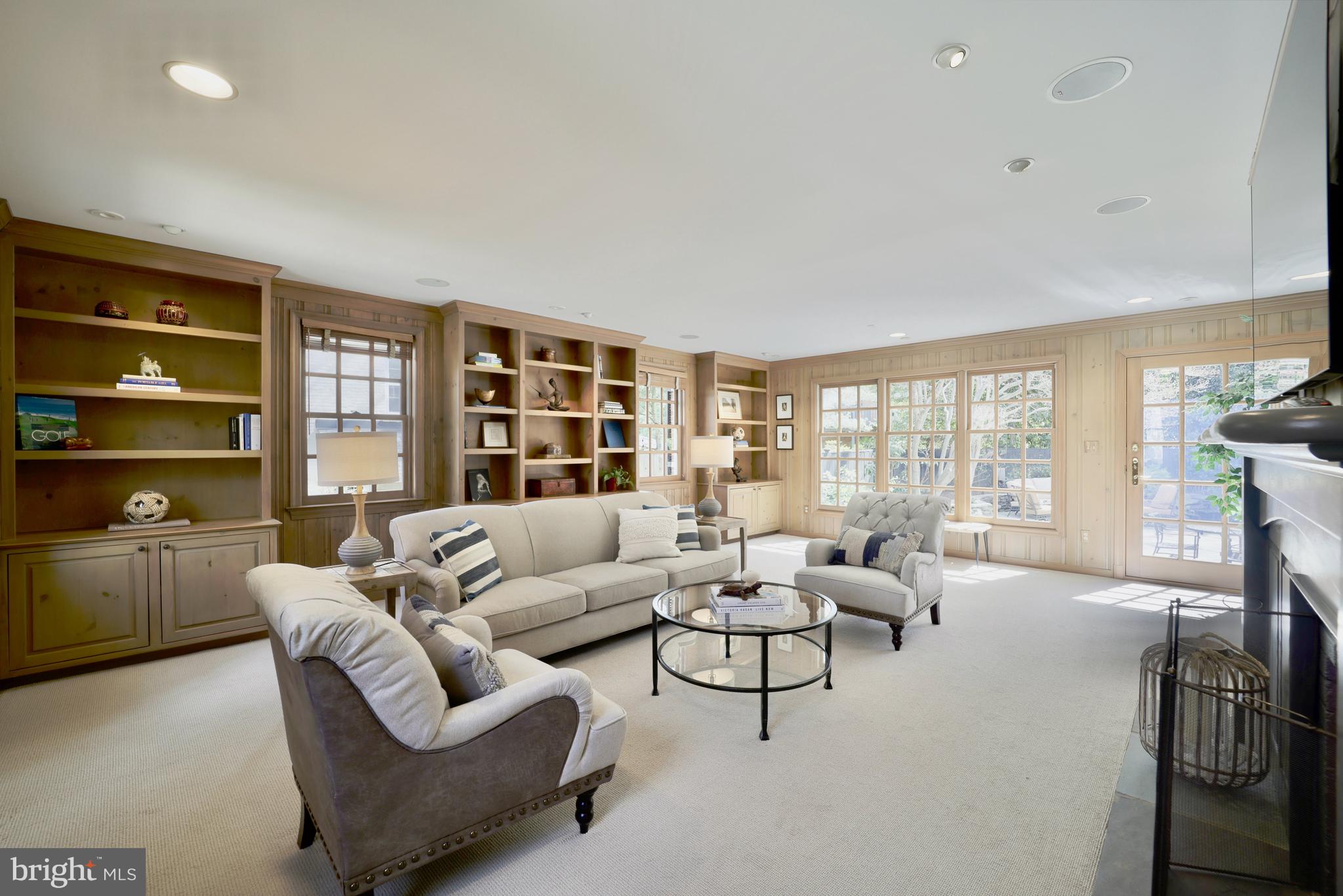 SUMNER - Residential