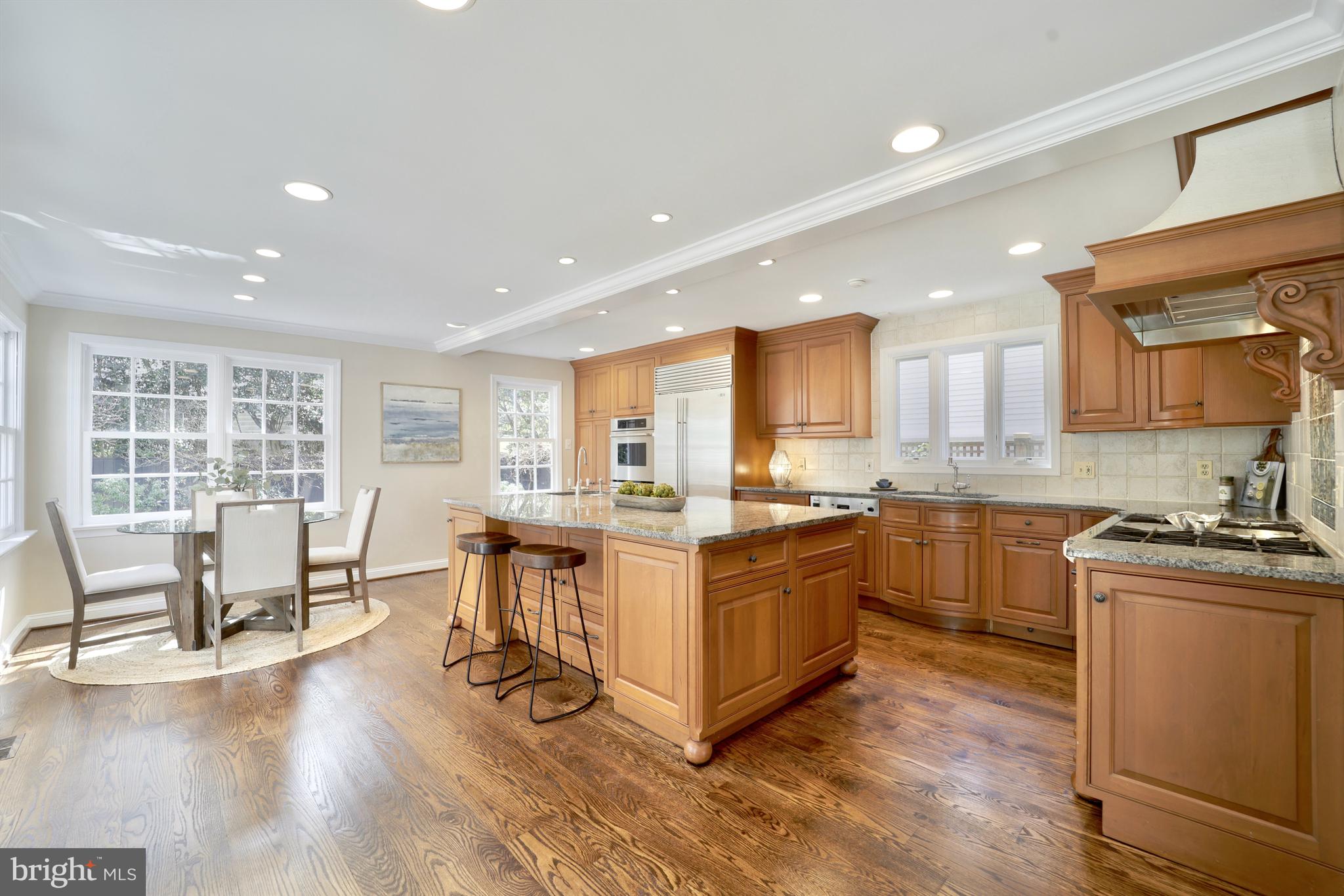 SUMNER - Residential