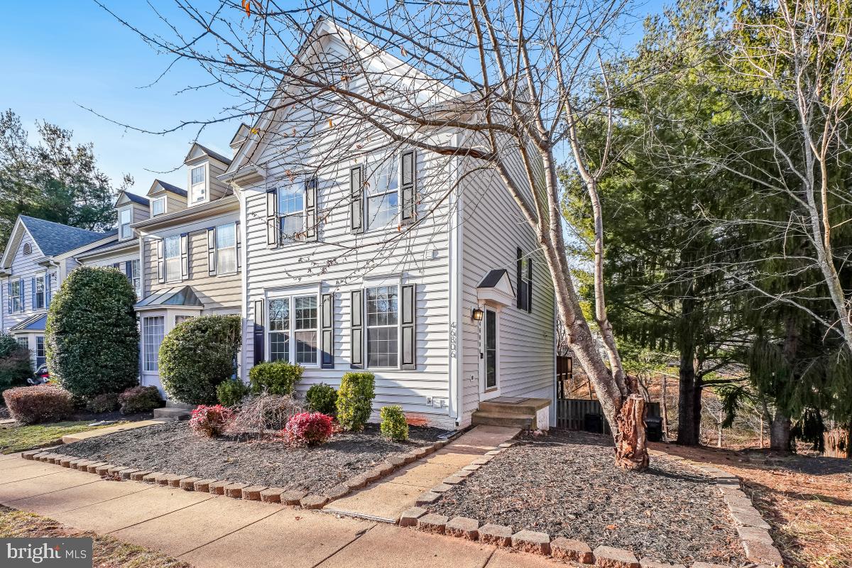 POTOMAC LAKES - Residential