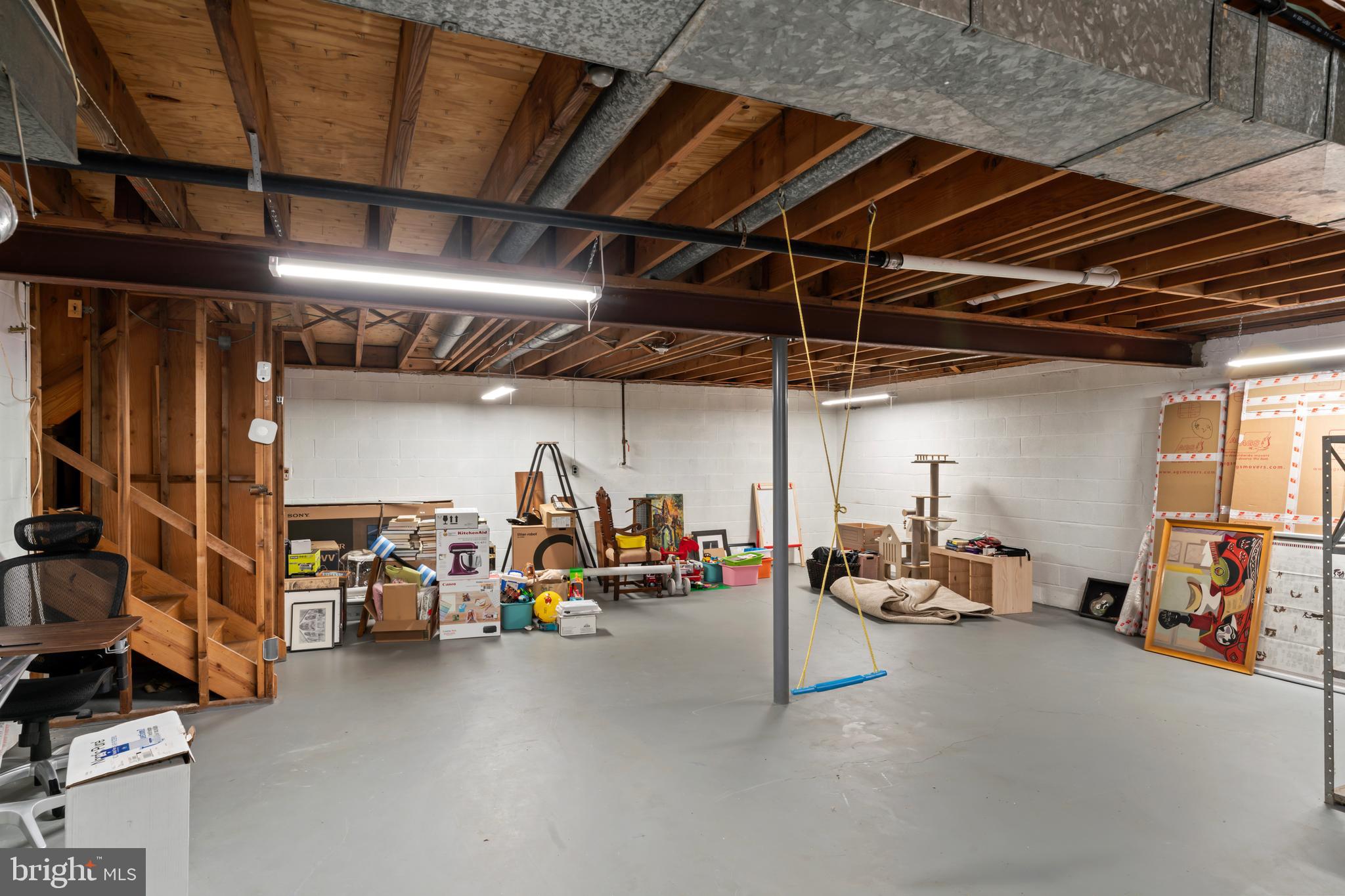 RESTON - Residential