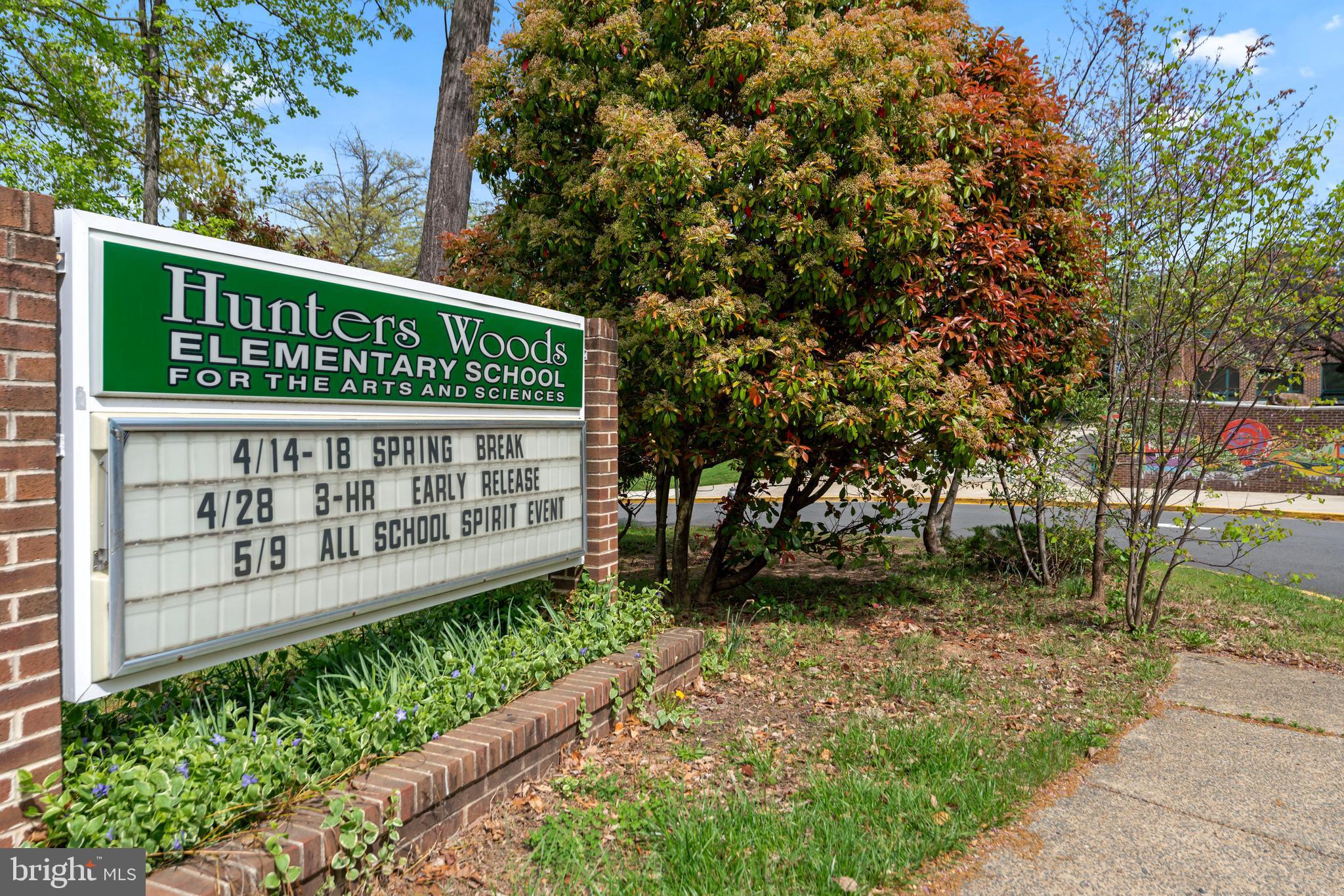 RESTON - Residential