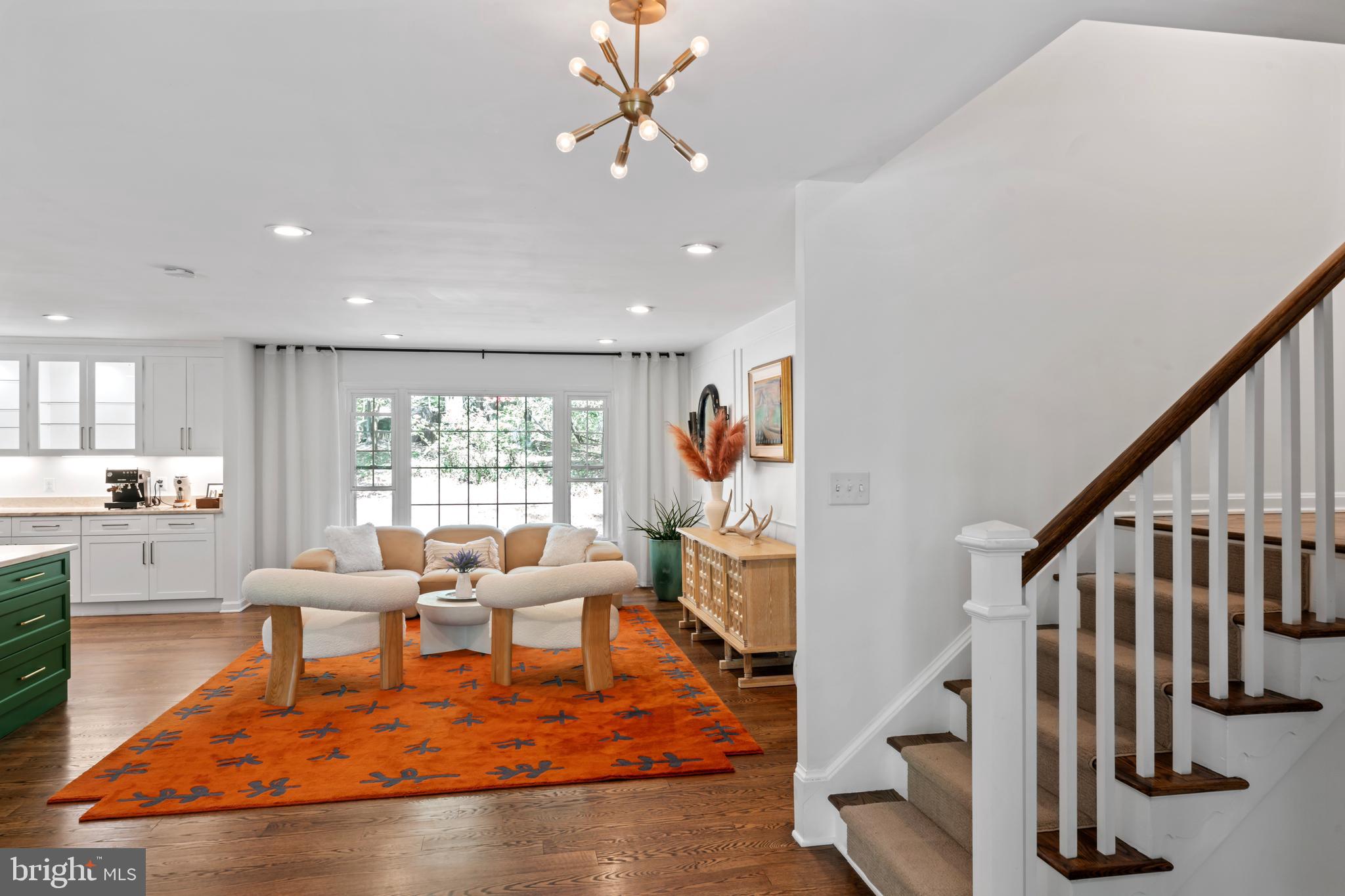 RESTON - Residential