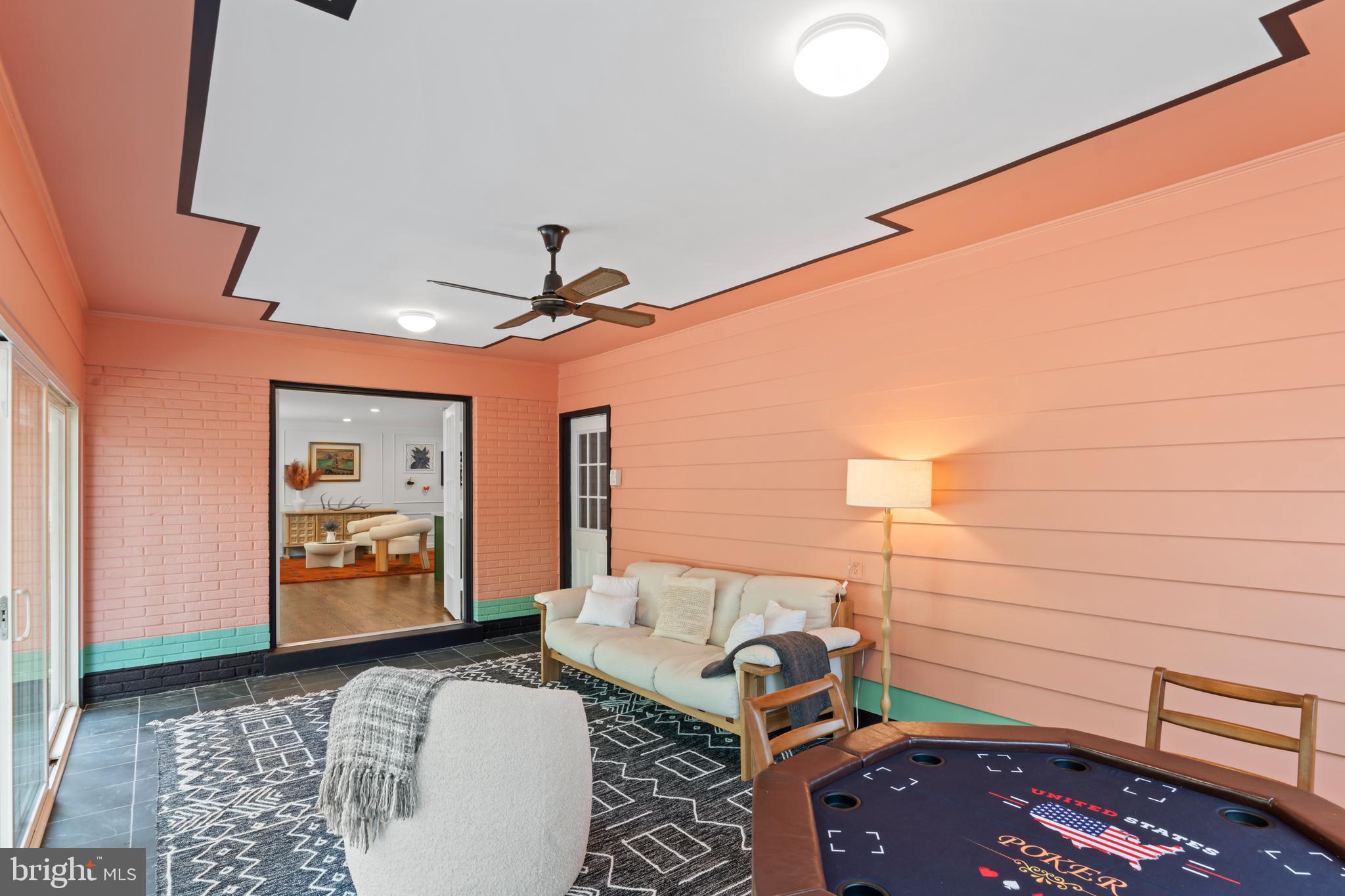 RESTON - Residential